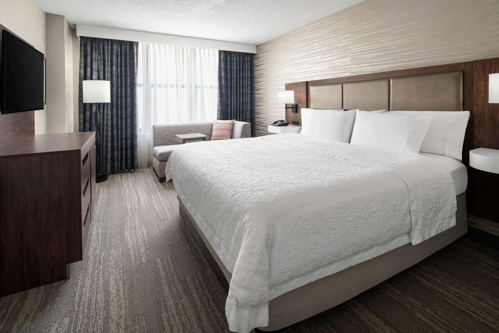 Hampton Inn & Suites Chicago-Downtown photo 52