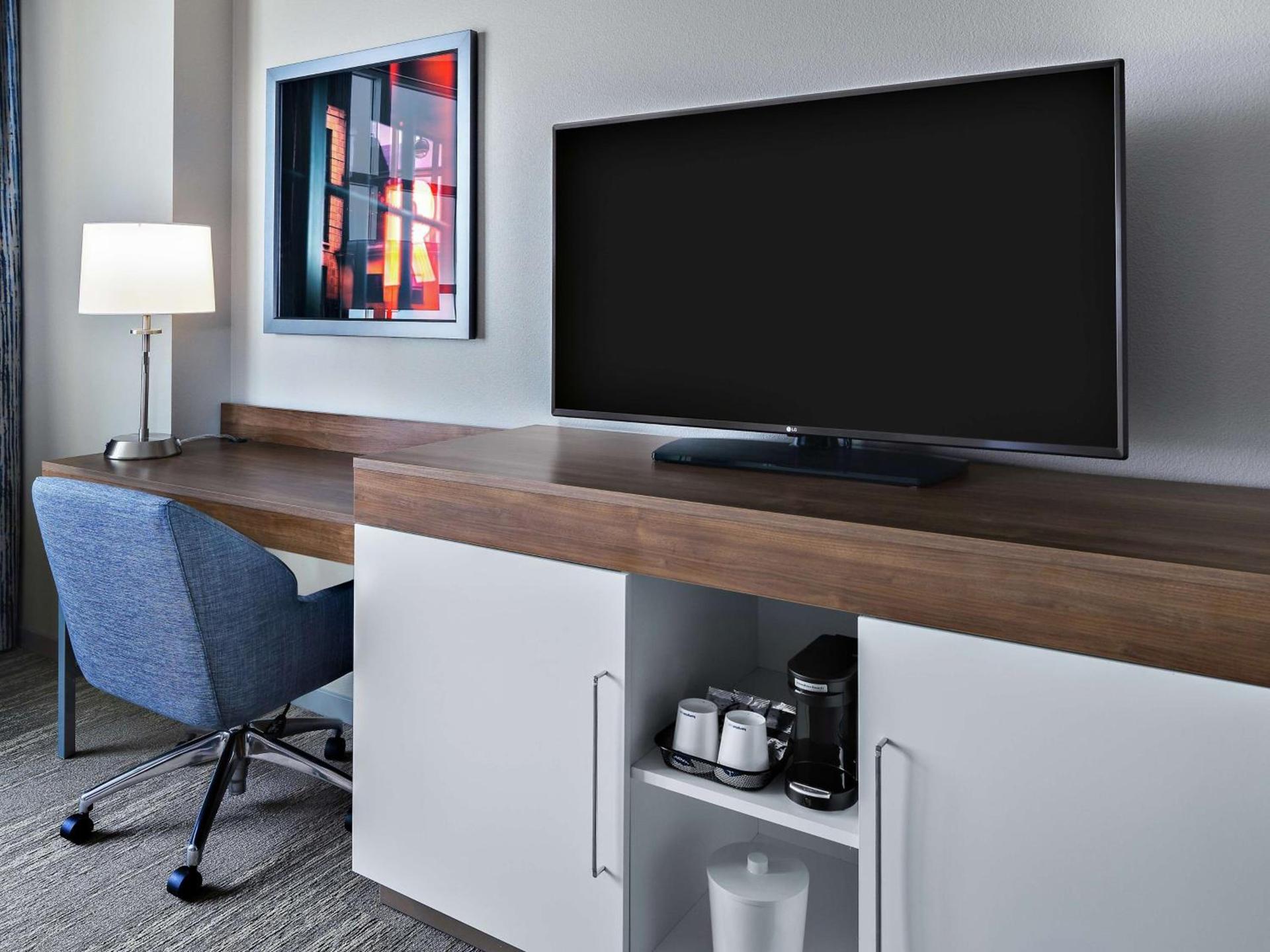 Hampton Inn Chicago McCormick Place photo 19