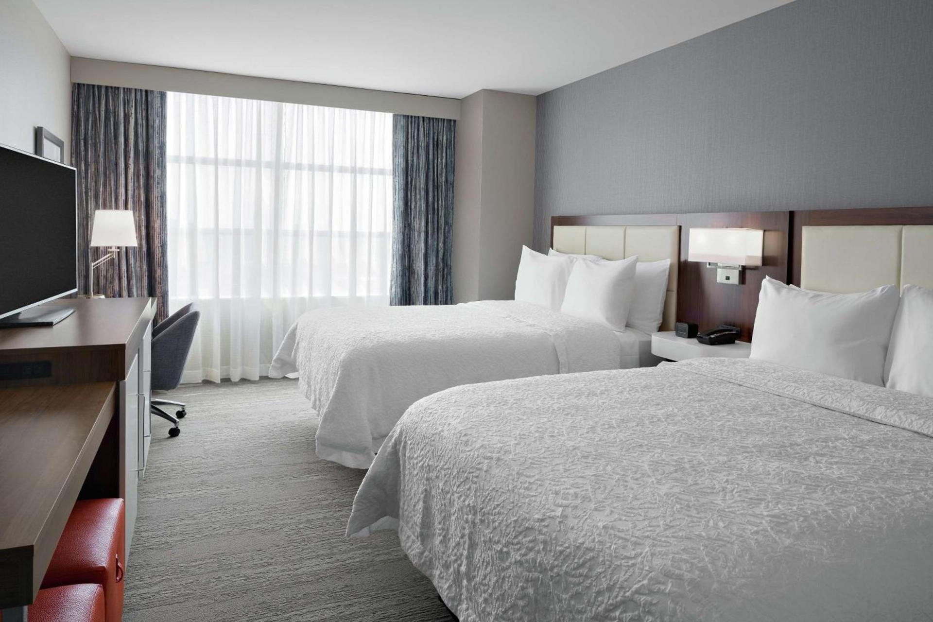 Hampton Inn Chicago McCormick Place photo 23