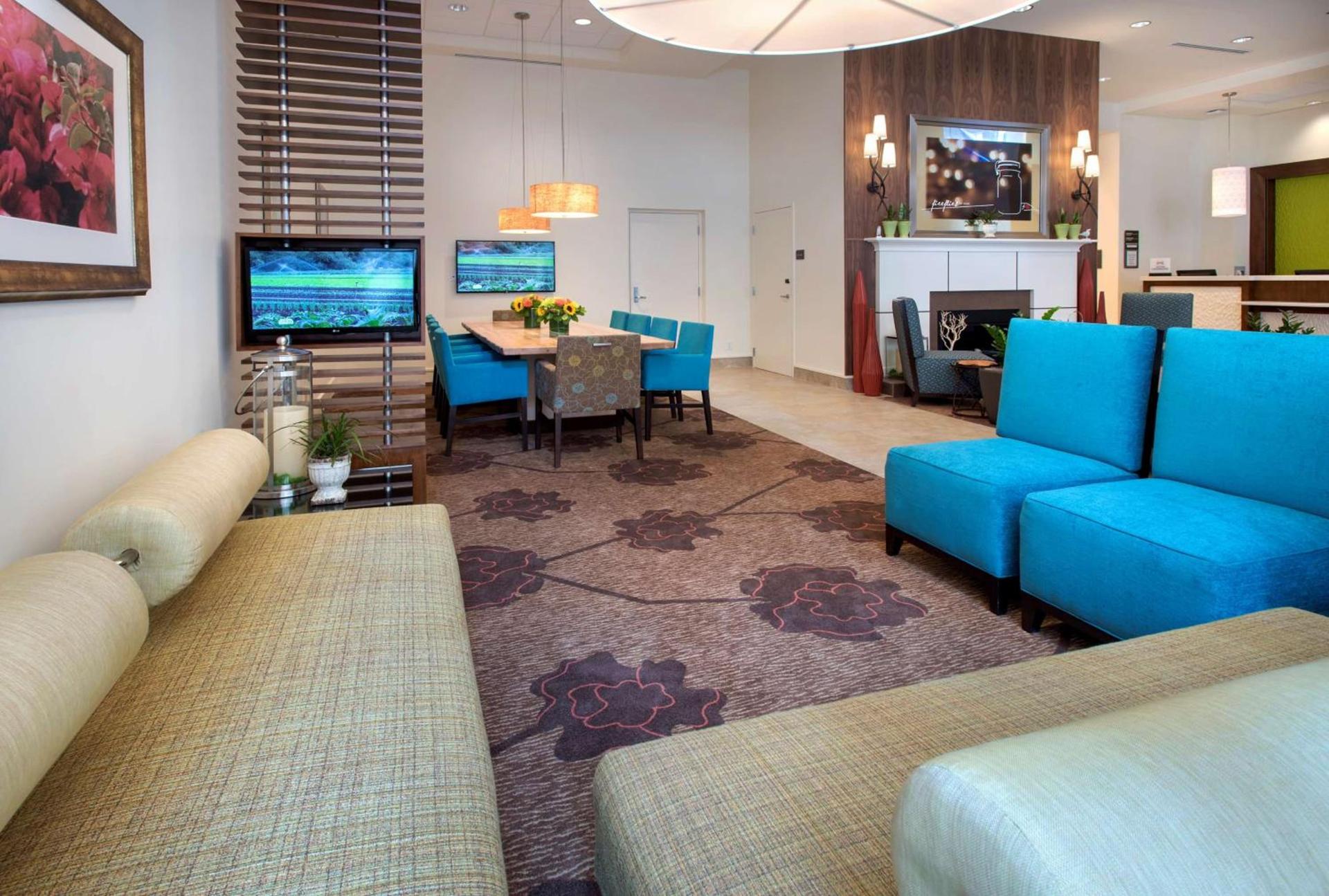 Hilton Garden Inn Chicago Downtown Riverwalk photo 2