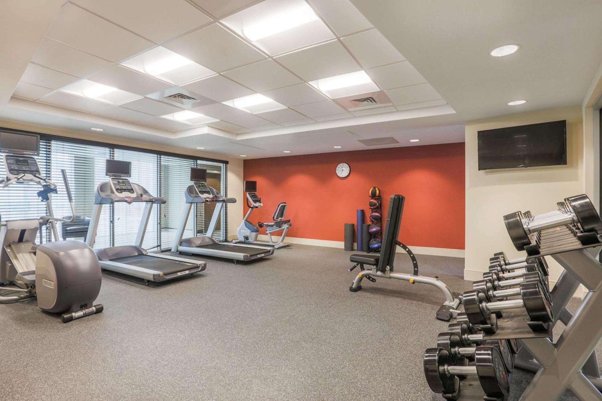 Homewood Suites By Hilton Charleston Historic District photo 5