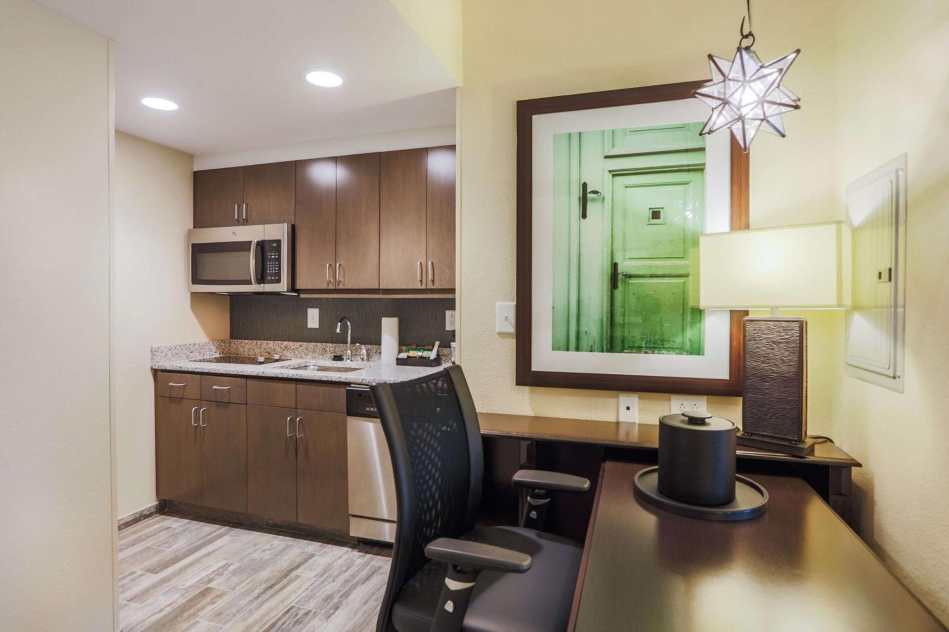 Homewood Suites By Hilton Charleston Historic District photo 23
