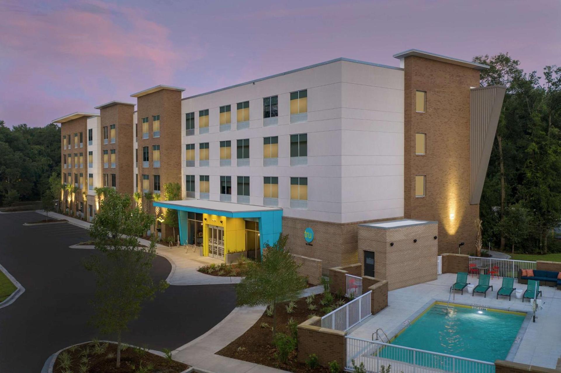 Tru By Hilton Mt Pleasant Charleston photo 2