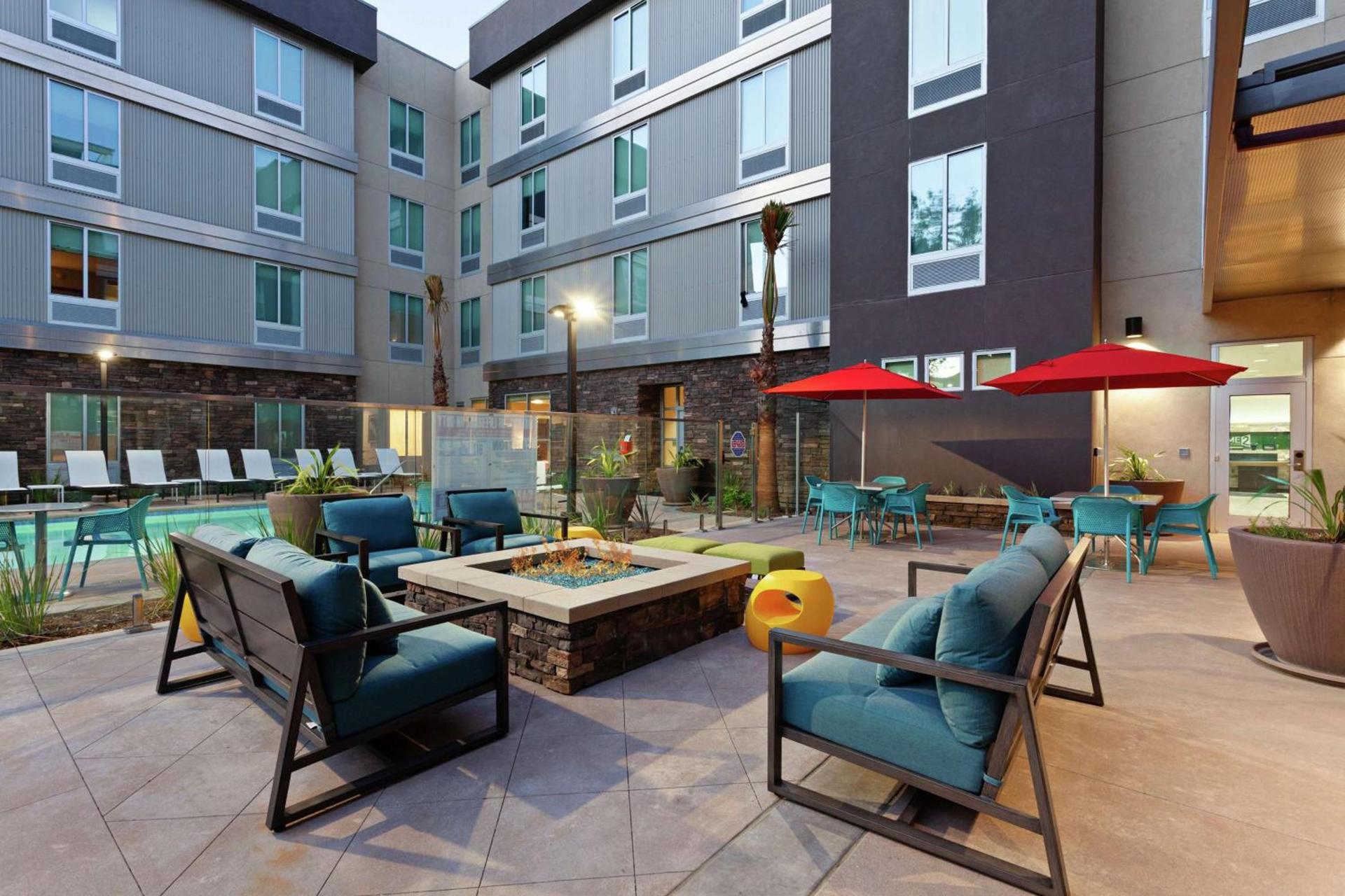 Home2 Suites By Hilton Temecula photo 2