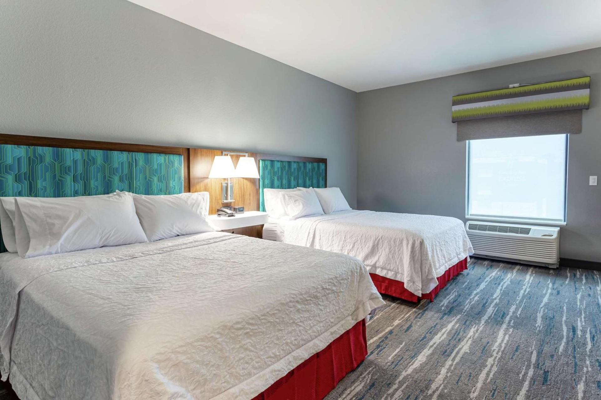 Hampton Inn Madison, OH photo 29