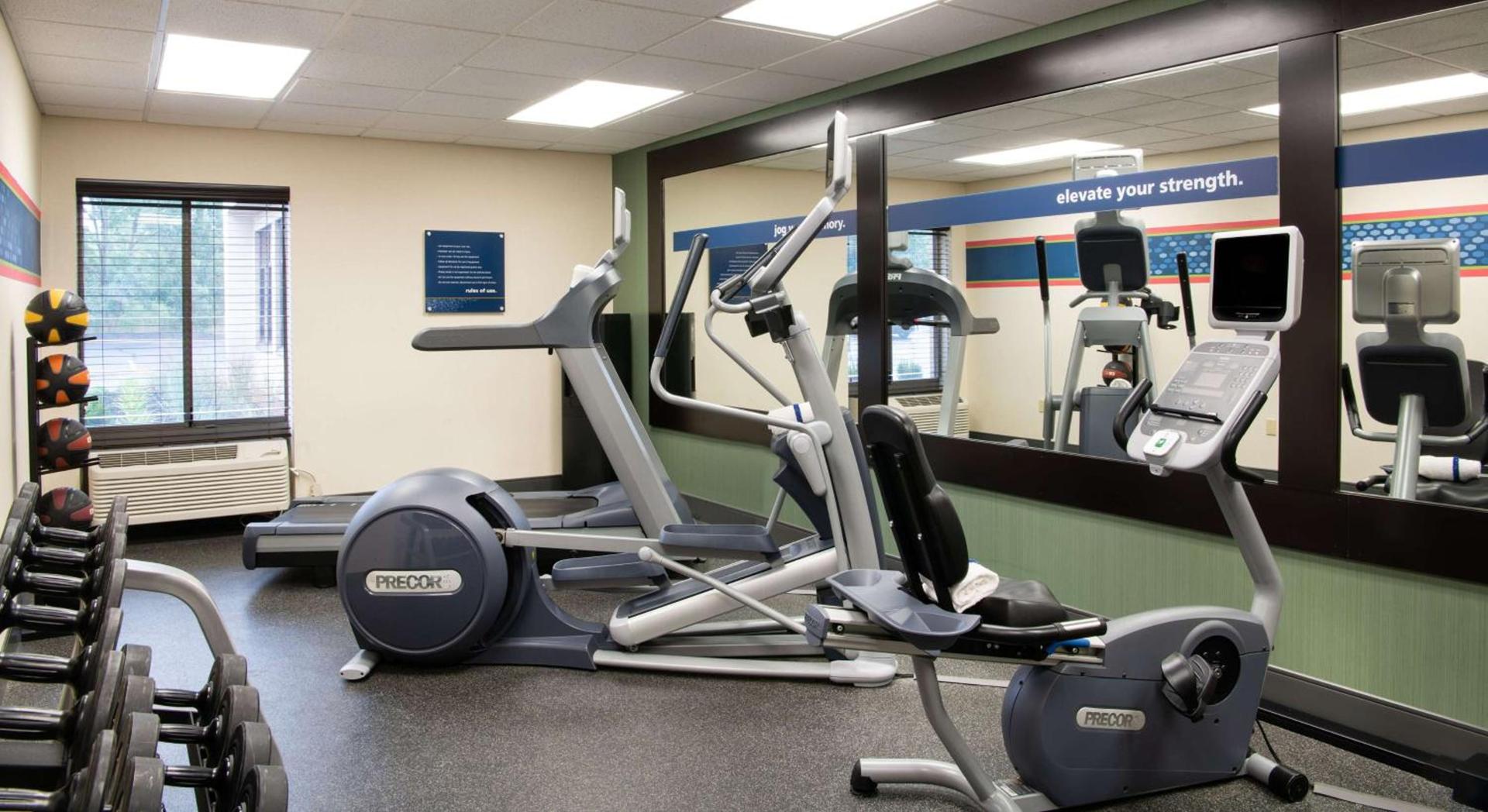 Hampton Inn Cleveland-Solon photo 19