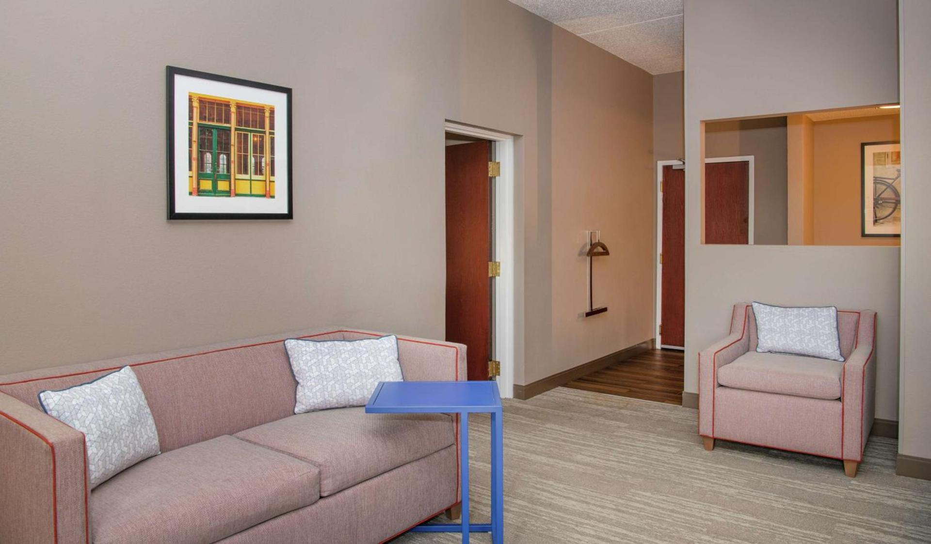 Hampton Inn Cleveland-Solon photo 37