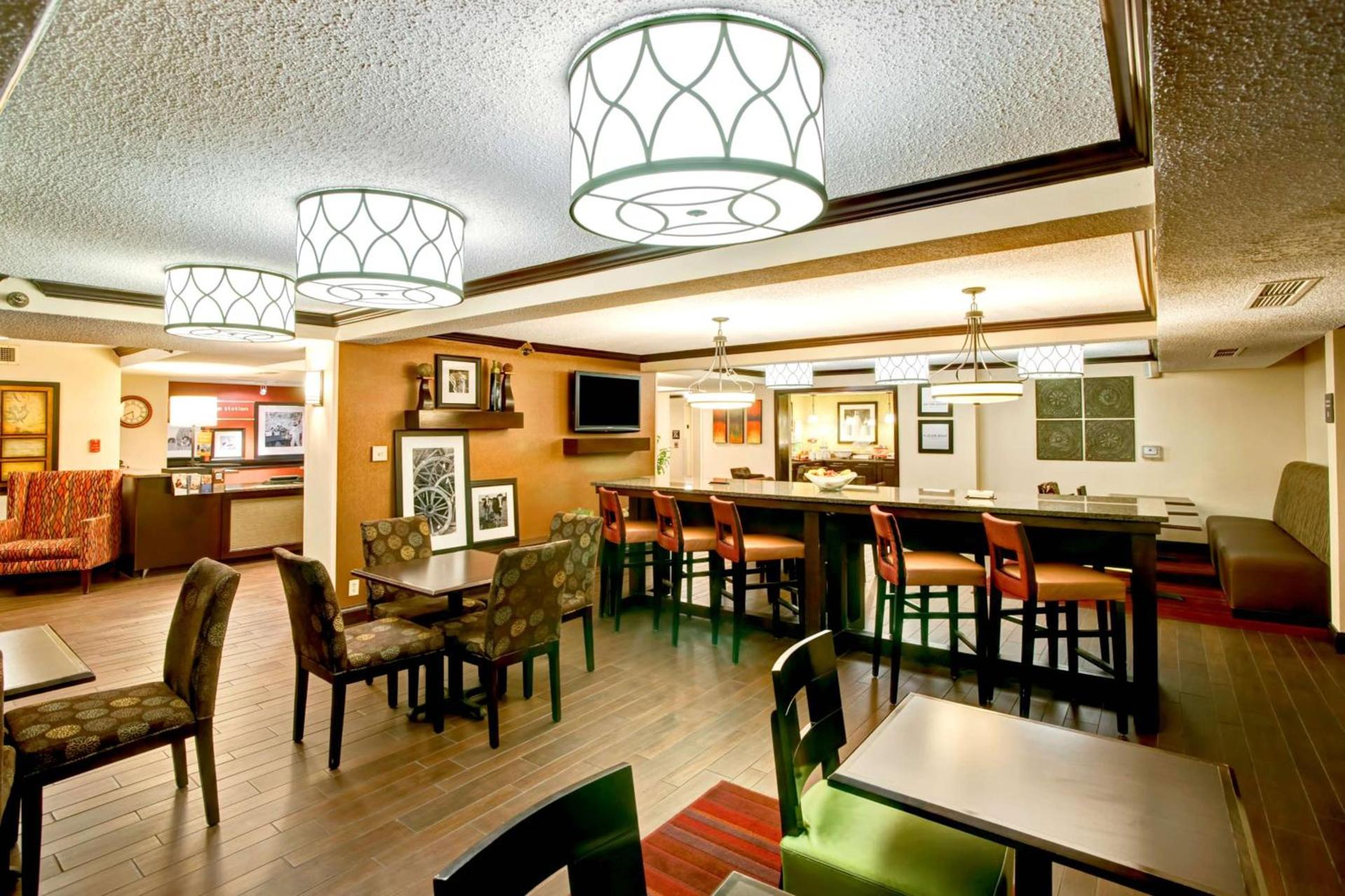 Hampton Inn College Station-Near Texas A&M University photo 4