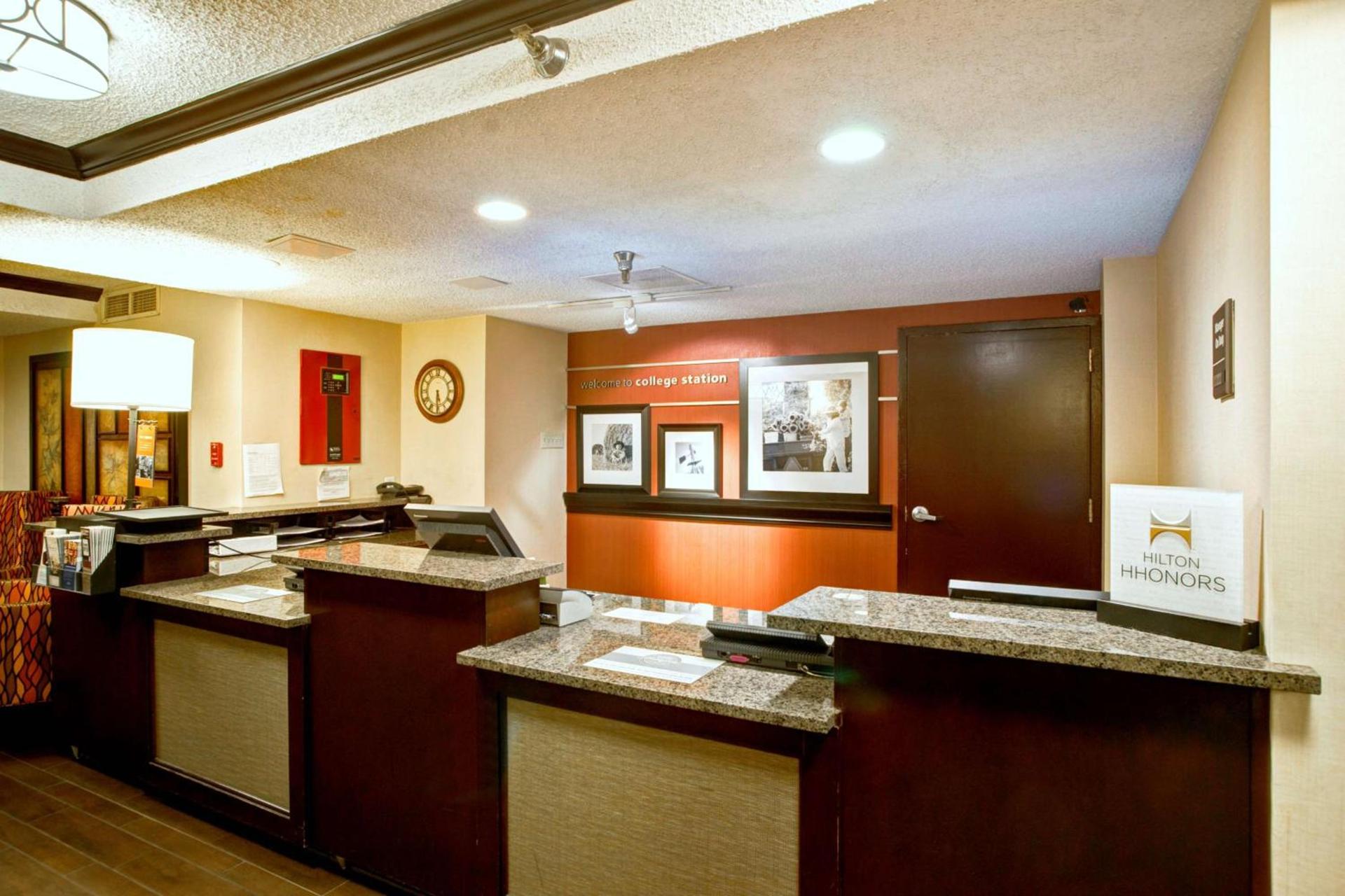 Hampton Inn College Station-Near Texas A&M University photo 7