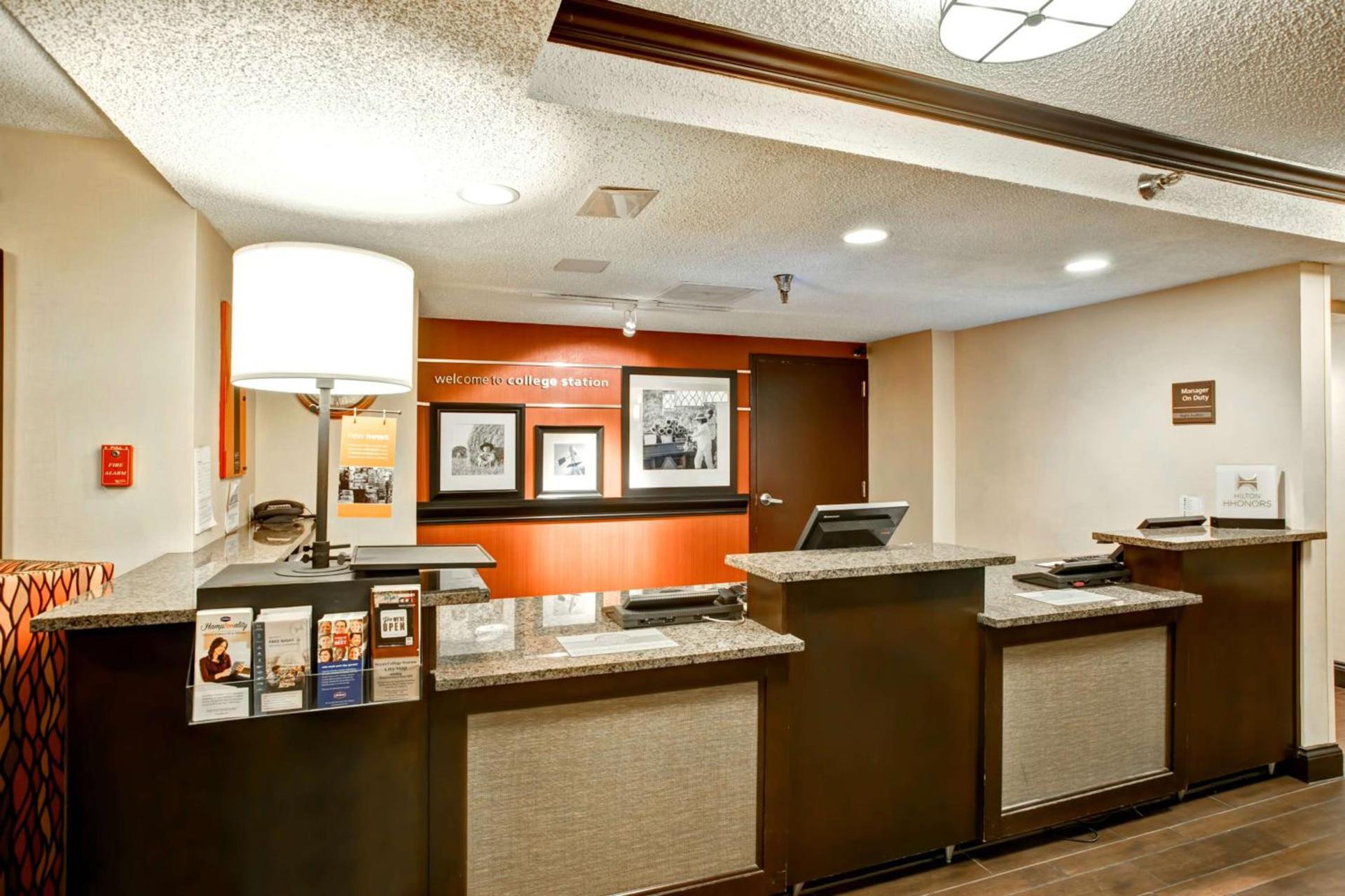 Hampton Inn College Station-Near Texas A&M University photo 5