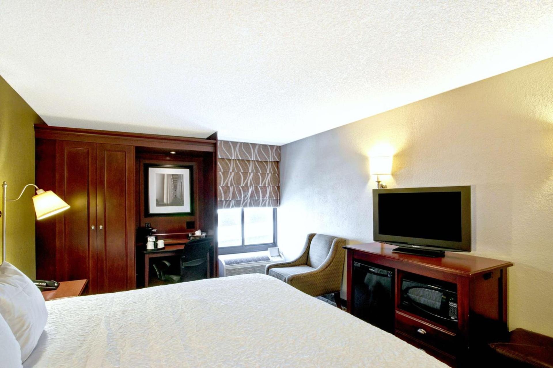Hampton Inn College Station-Near Texas A&M University photo 30