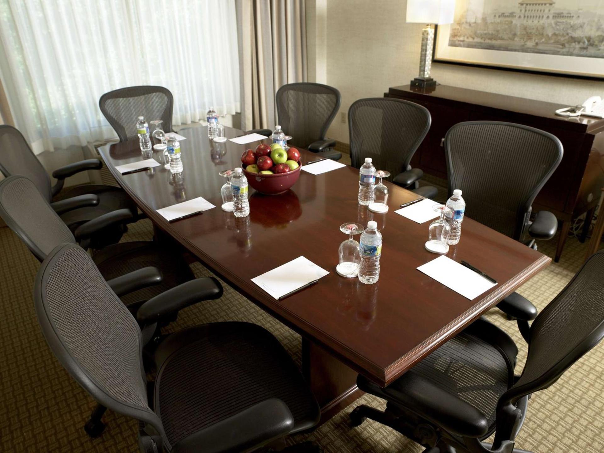 DoubleTree by Hilton Charlotte Airport photo 21