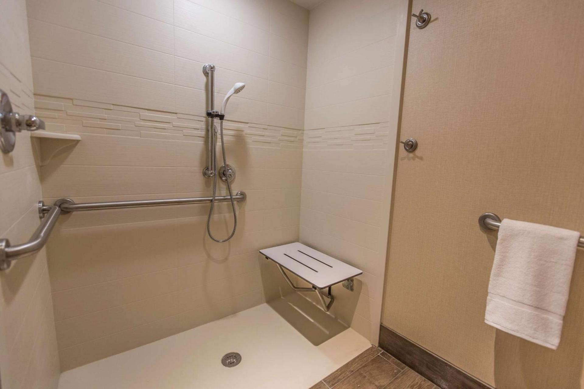 Homewood Suites by Hilton Charlotte Ballantyne, NC photo 33