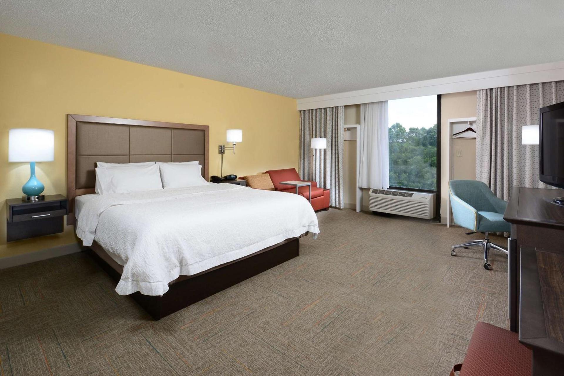 Hampton Inn Charlotte North Lake Norman photo 24