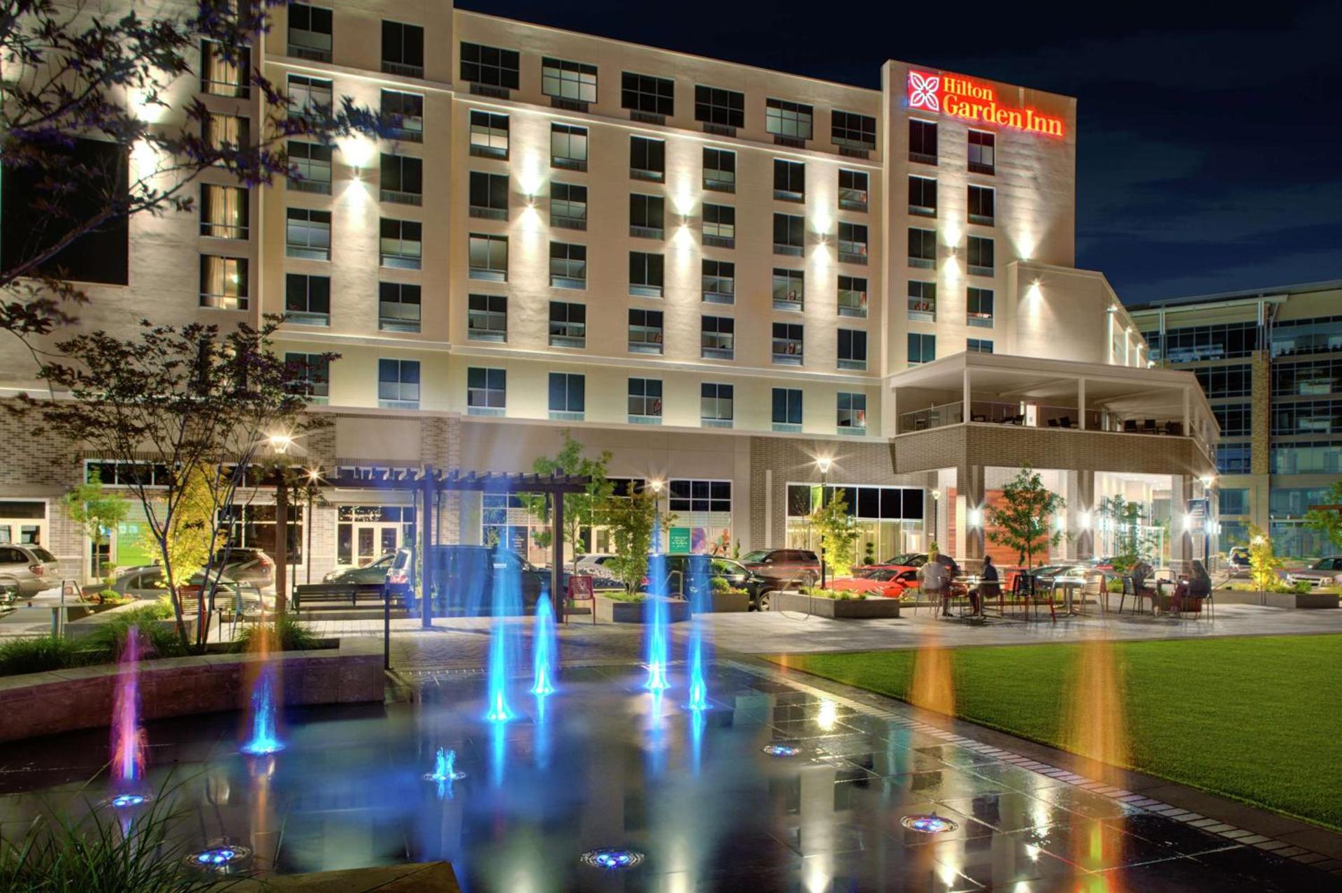 Hilton Garden Inn Charlotte Waverly photo 4
