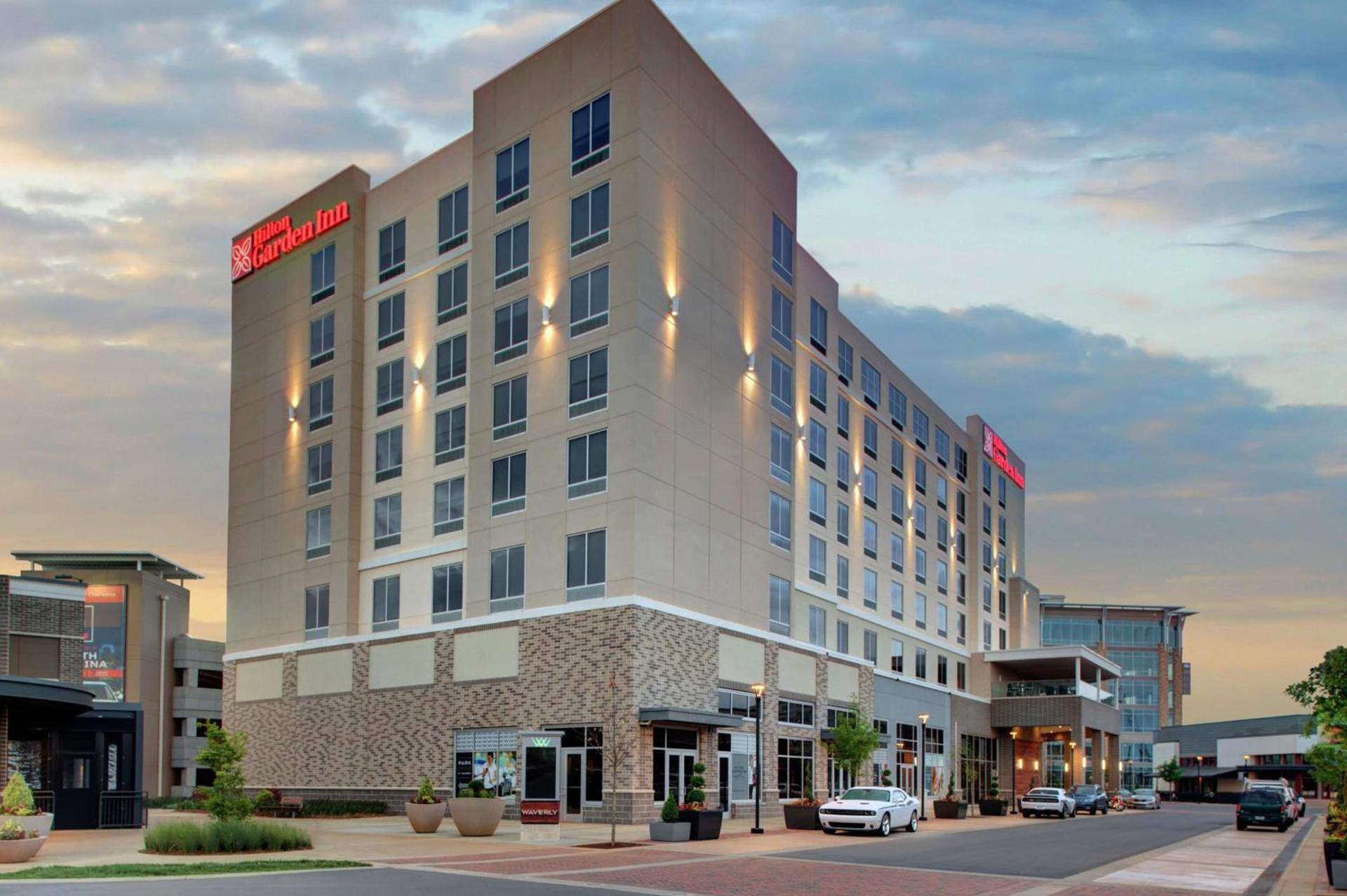 Hilton Garden Inn Charlotte Waverly photo 5