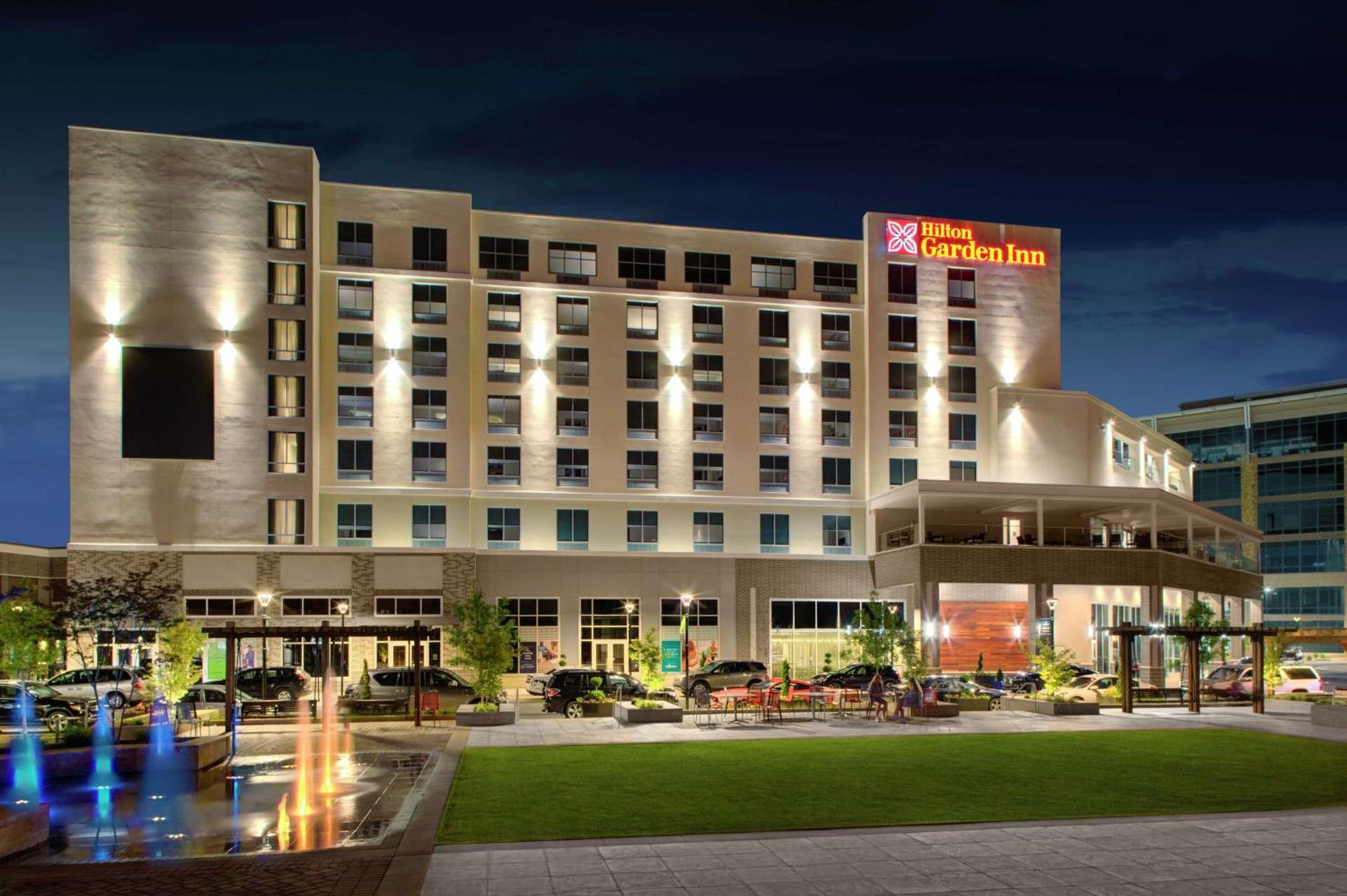 Hilton Garden Inn Charlotte Waverly photo 10