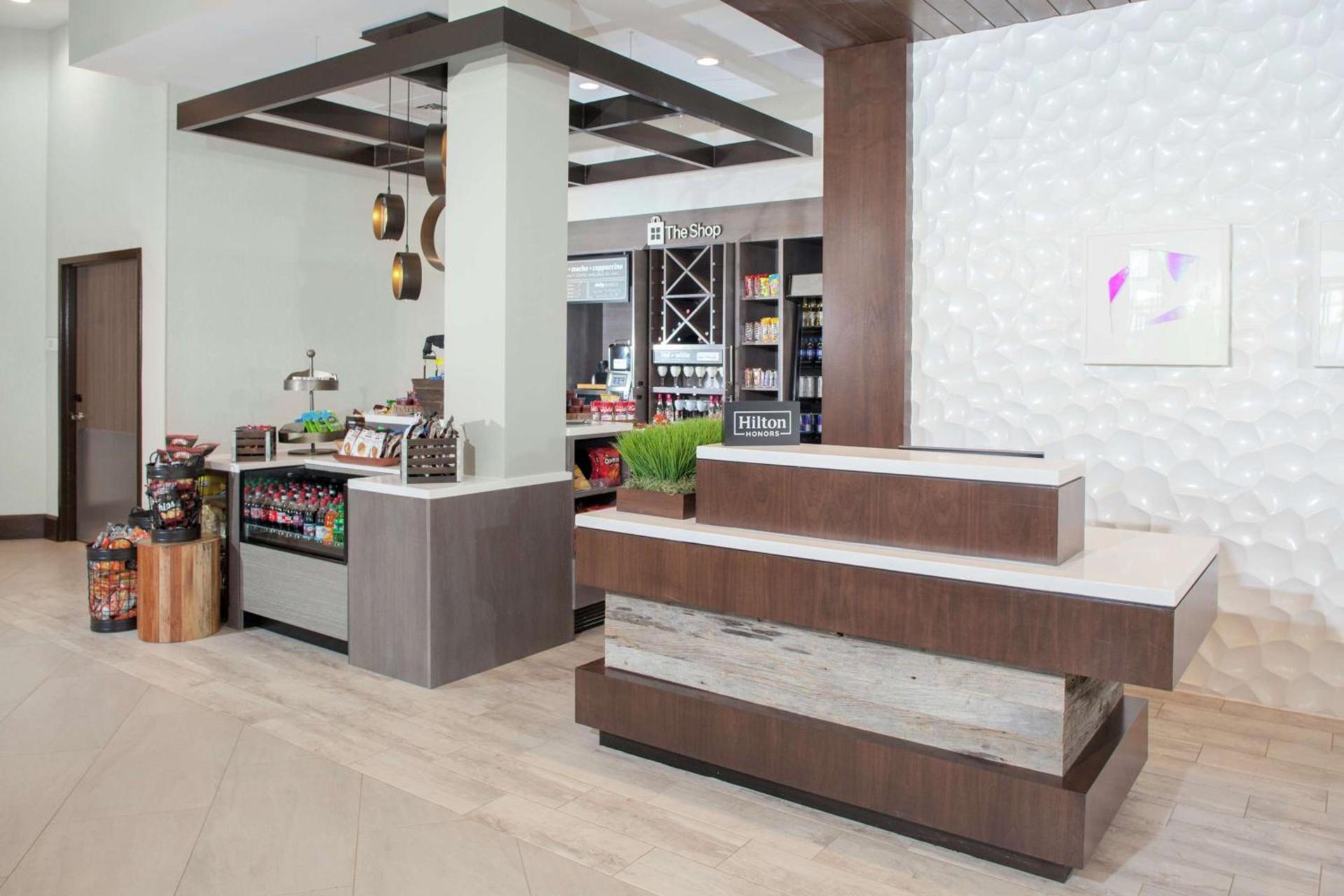 Hilton Garden Inn Charlotte Waverly photo 16