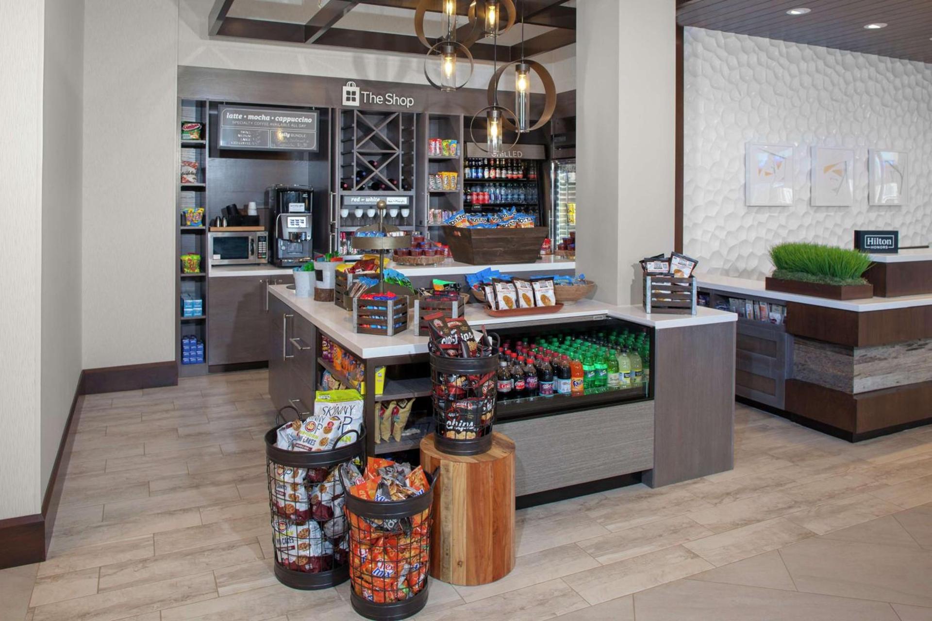Hilton Garden Inn Charlotte Waverly photo 17