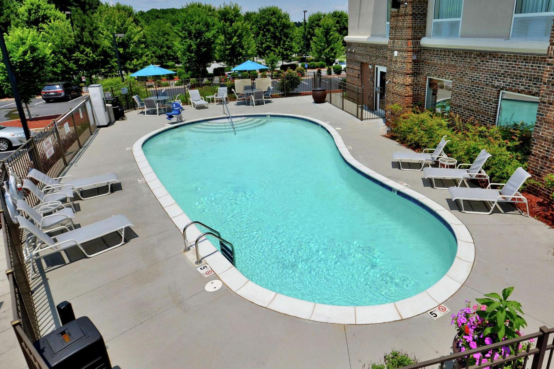 Hampton Inn & Suites Huntersville photo 5
