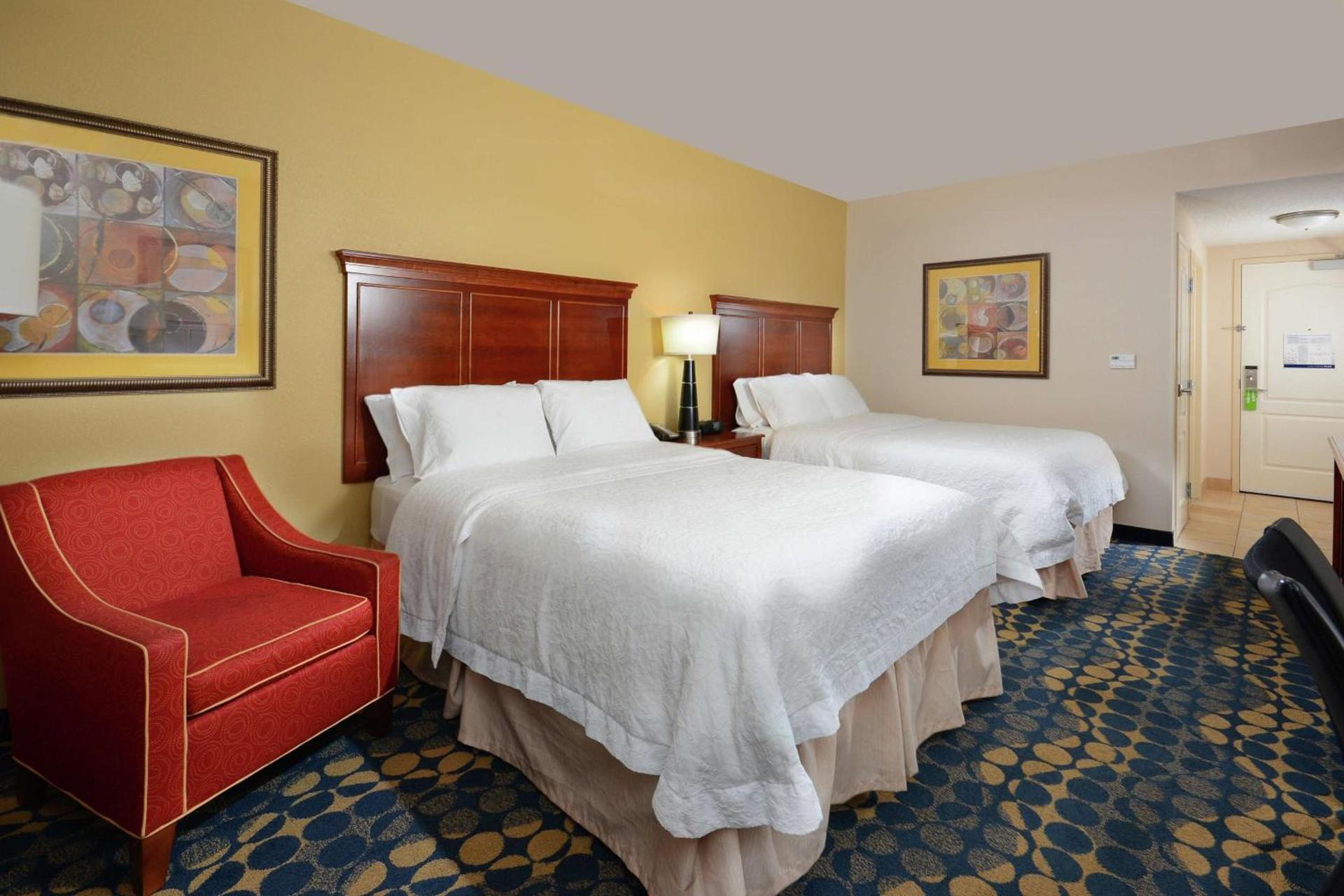 Hampton Inn & Suites Huntersville photo 15