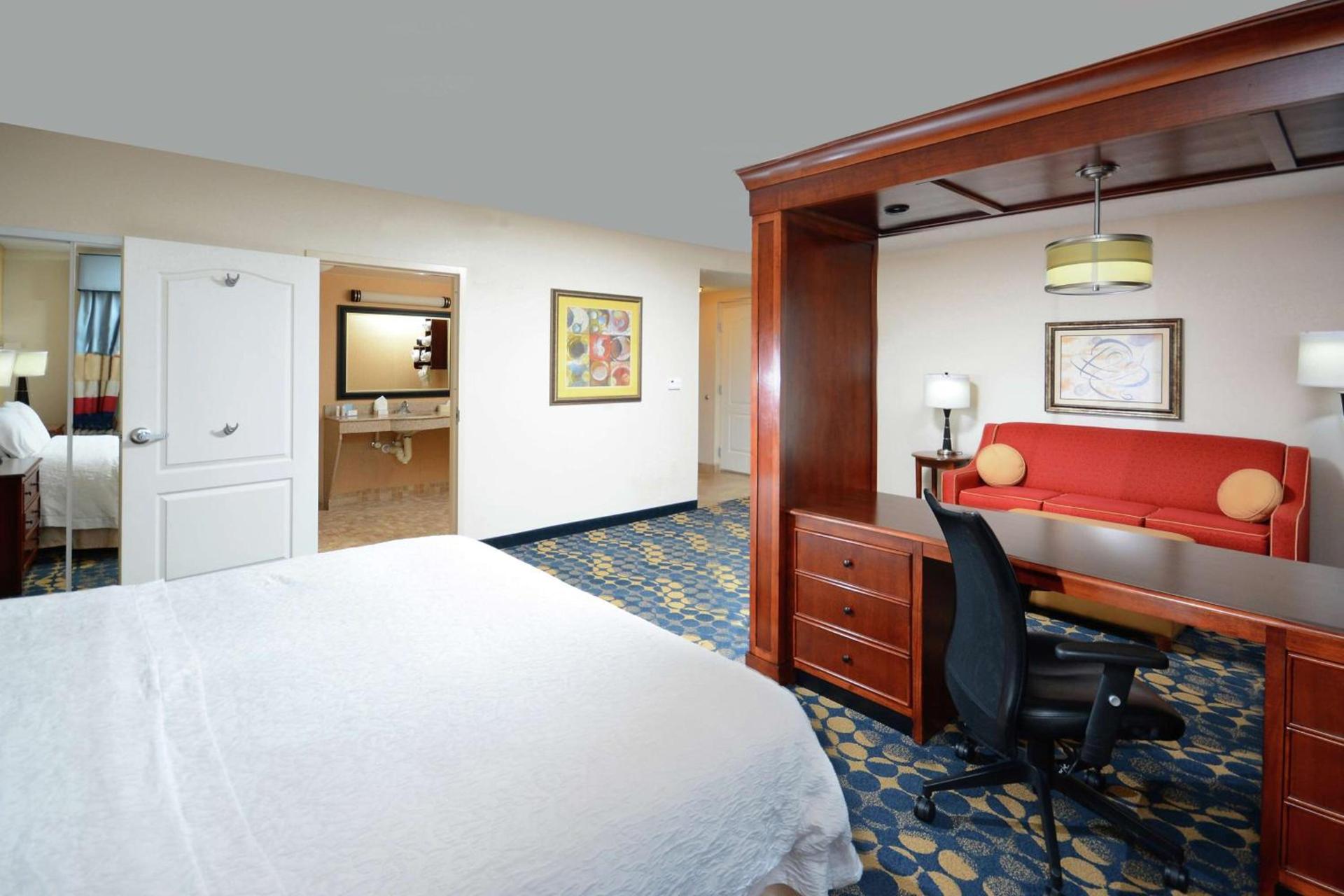 Hampton Inn & Suites Huntersville photo 20
