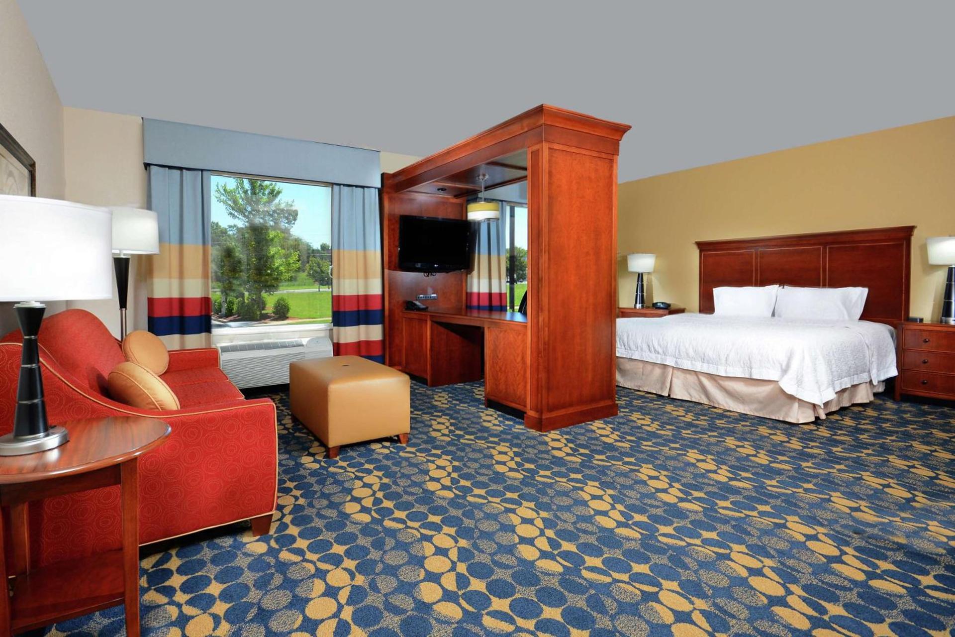Hampton Inn & Suites Huntersville photo 30