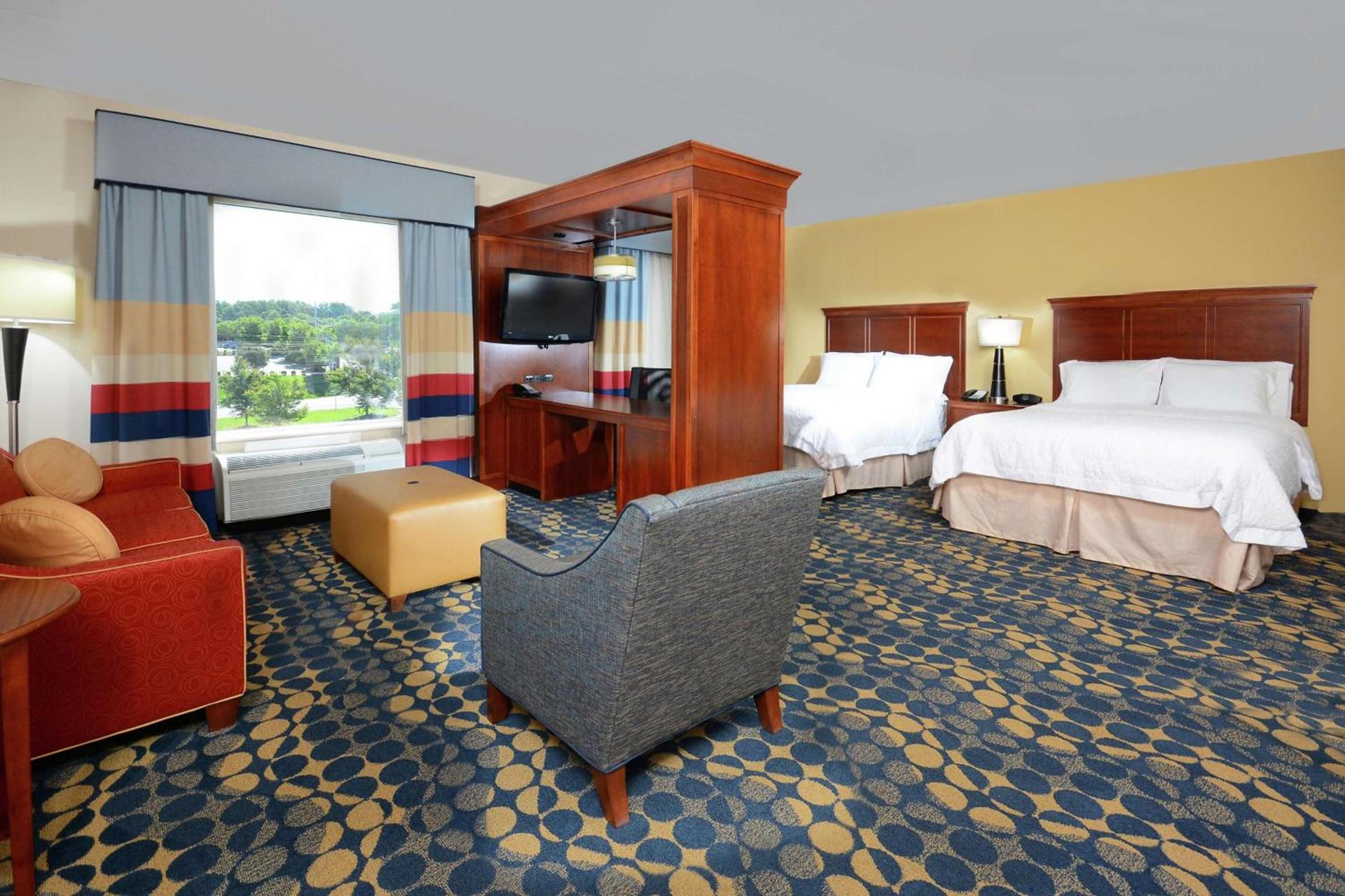 Hampton Inn & Suites Huntersville photo 36