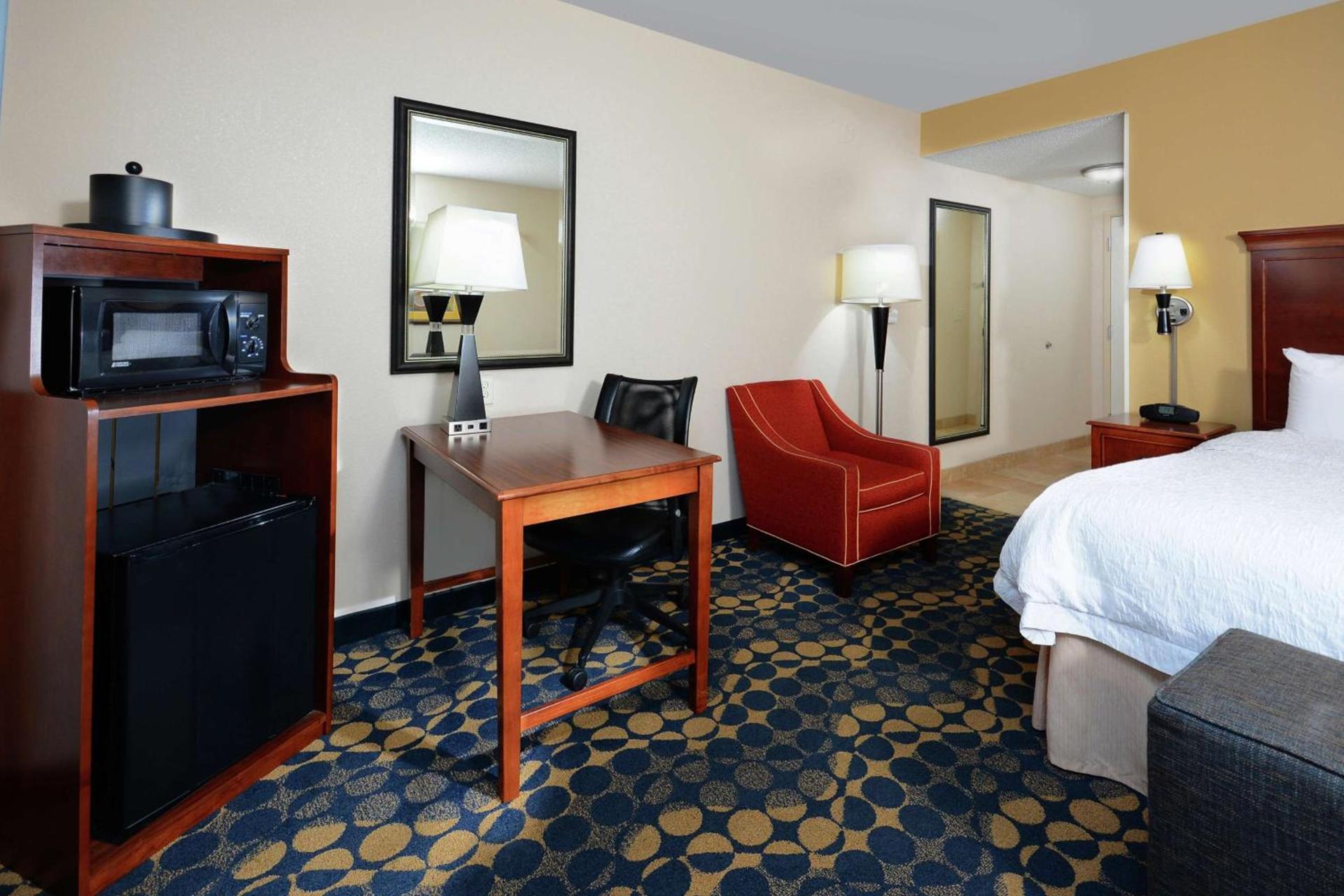 Hampton Inn & Suites Huntersville photo 47