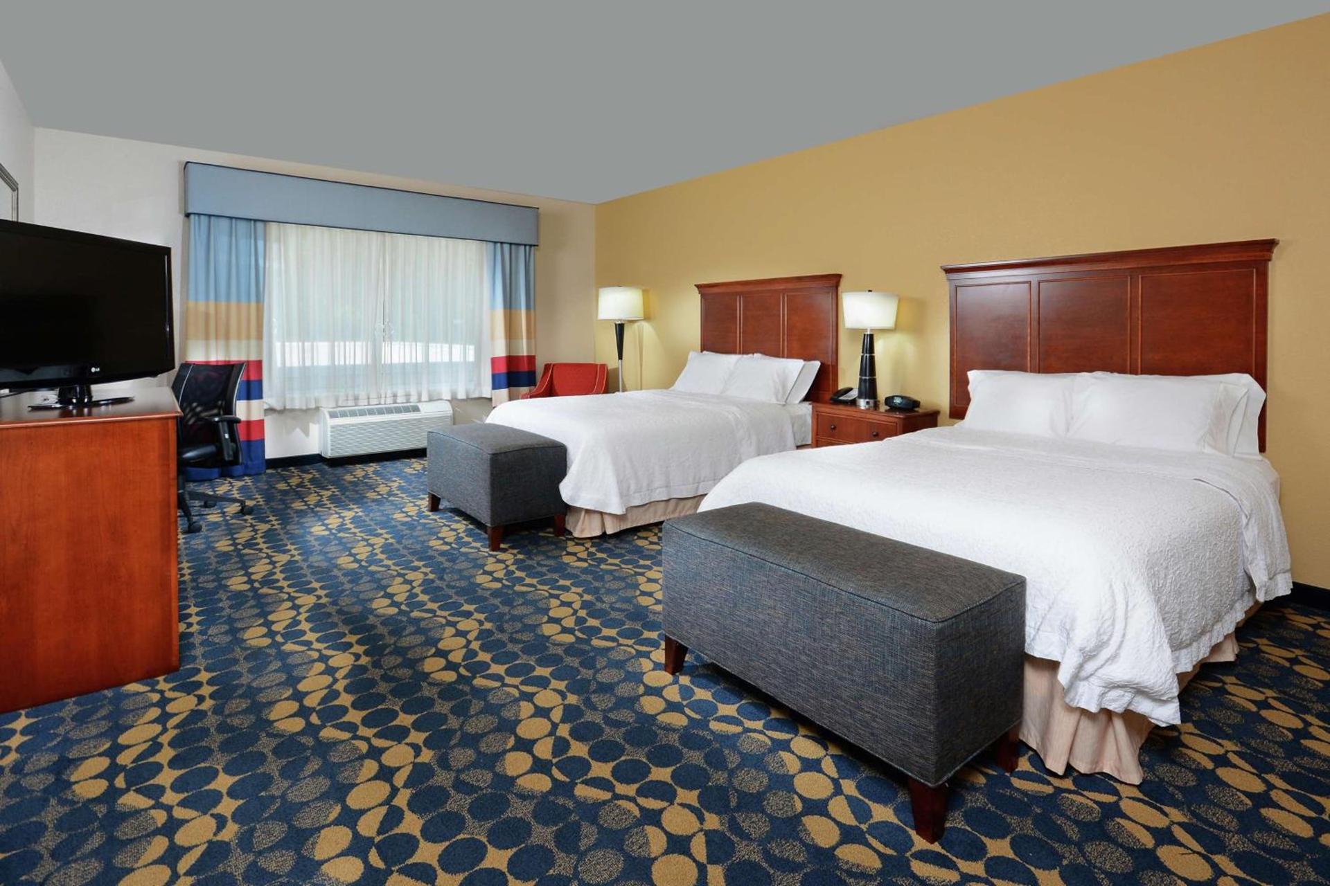 Hampton Inn & Suites Huntersville photo 49