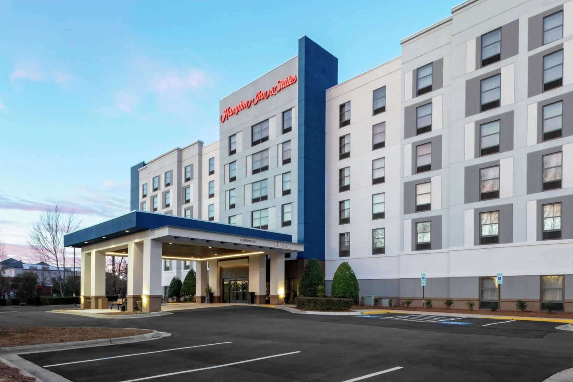 Hampton Inn & Suites Concord-Charlotte photo 4