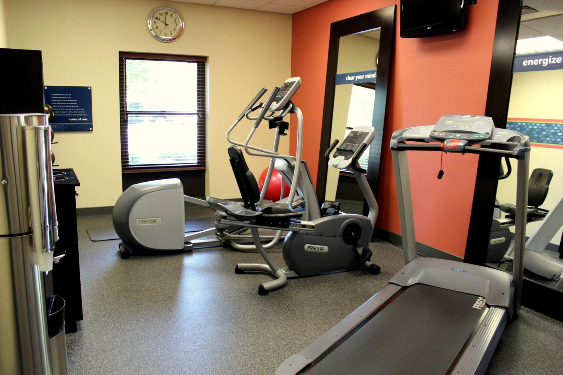 Hampton Inn & Suites Concord-Charlotte photo 15