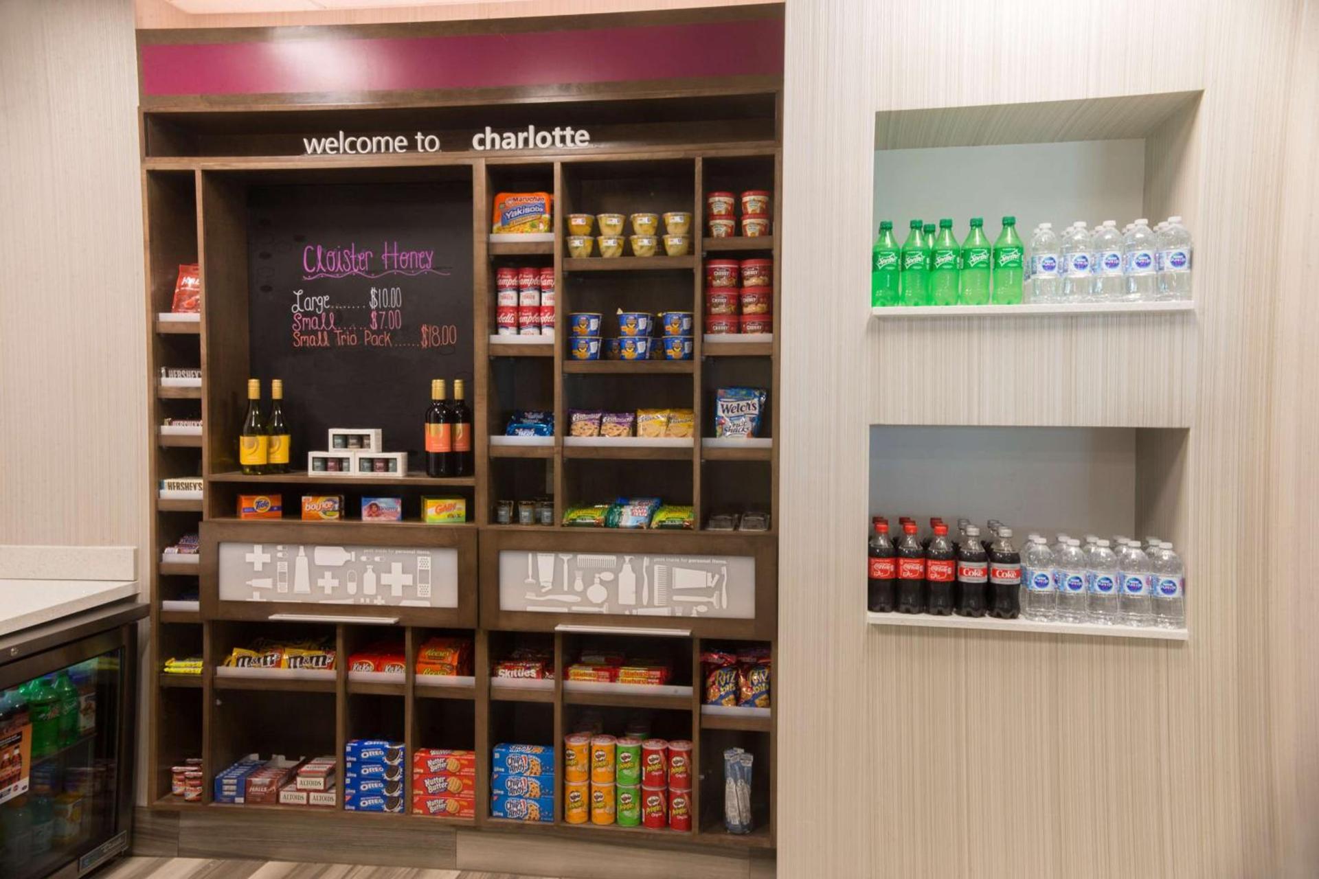 Hampton Inn & Suites Charlotte/Ballantyne, Nc photo 15