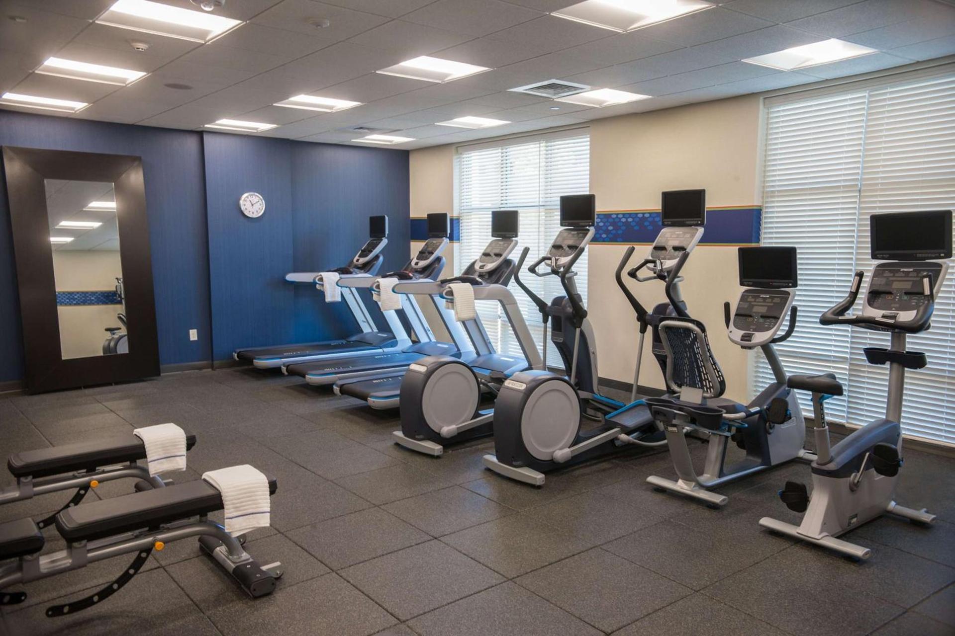 Hampton Inn & Suites Charlotte/Ballantyne, Nc photo 23