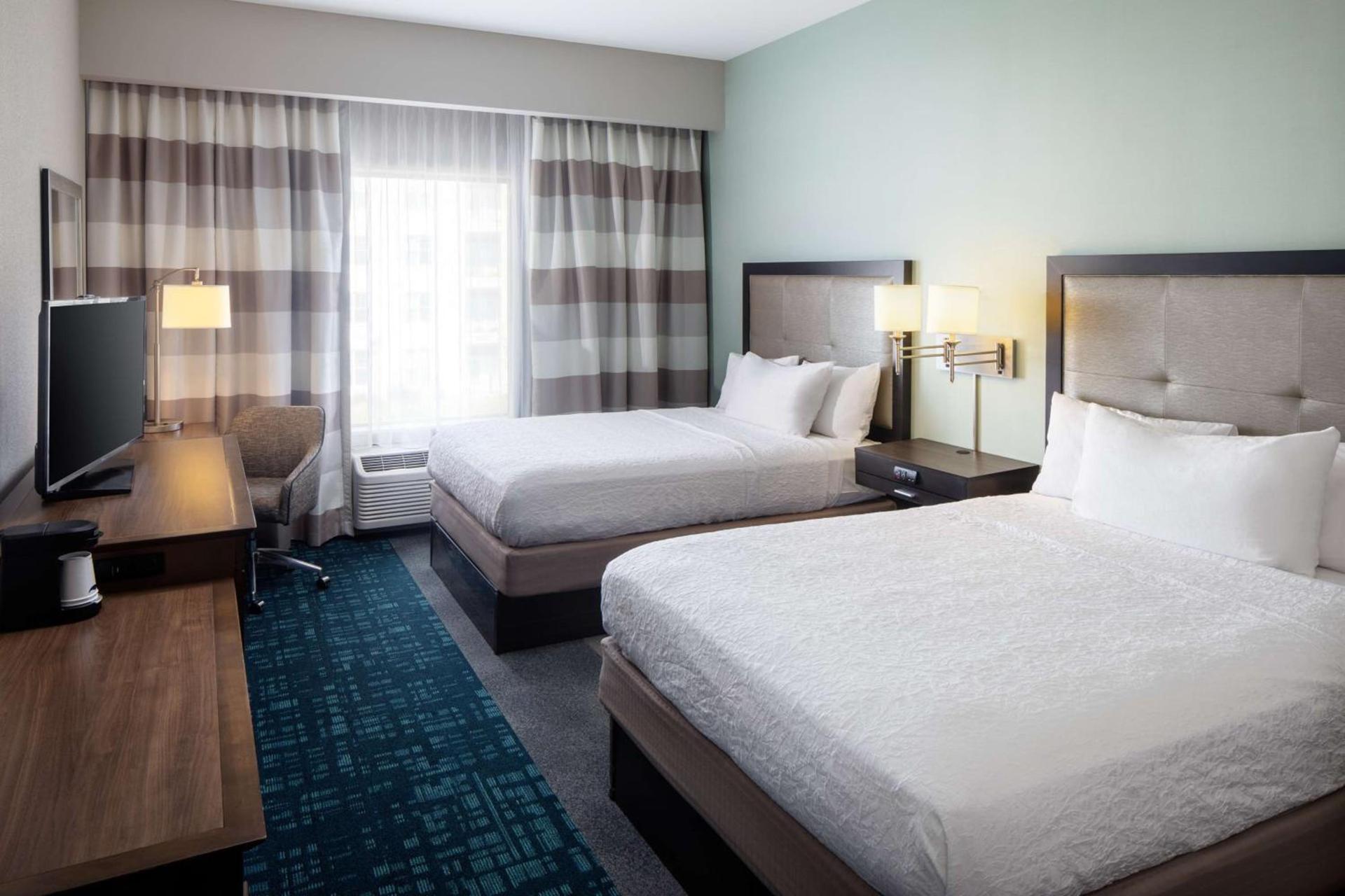 Hampton Inn & Suites Charlotte/Ballantyne, Nc photo 25