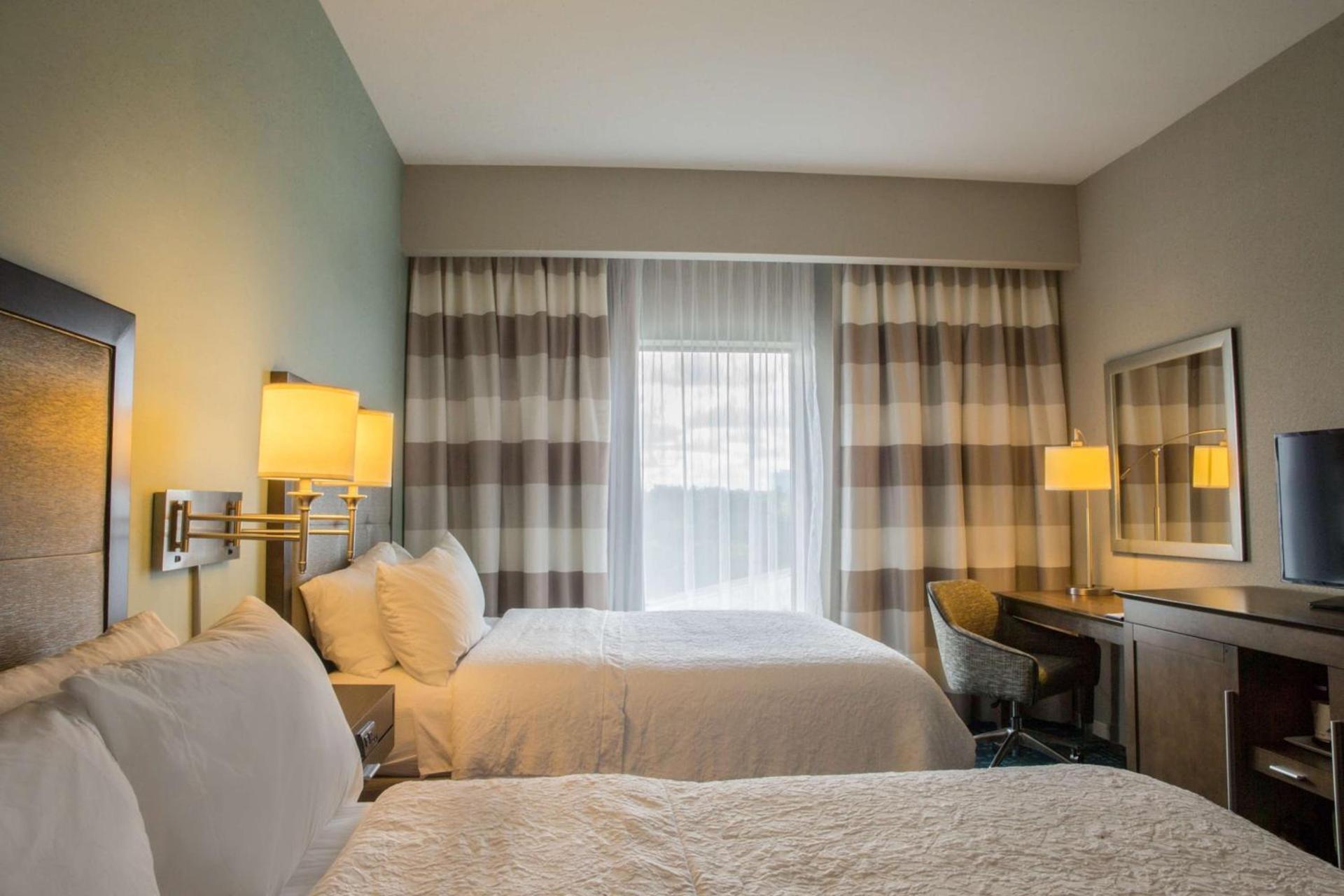 Hampton Inn & Suites Charlotte/Ballantyne, Nc photo 34