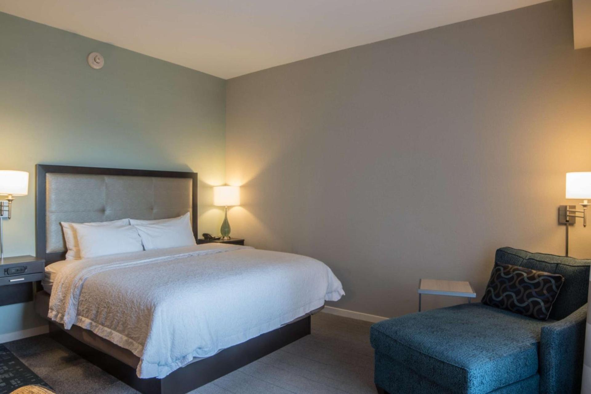 Hampton Inn & Suites Charlotte/Ballantyne, Nc photo 35