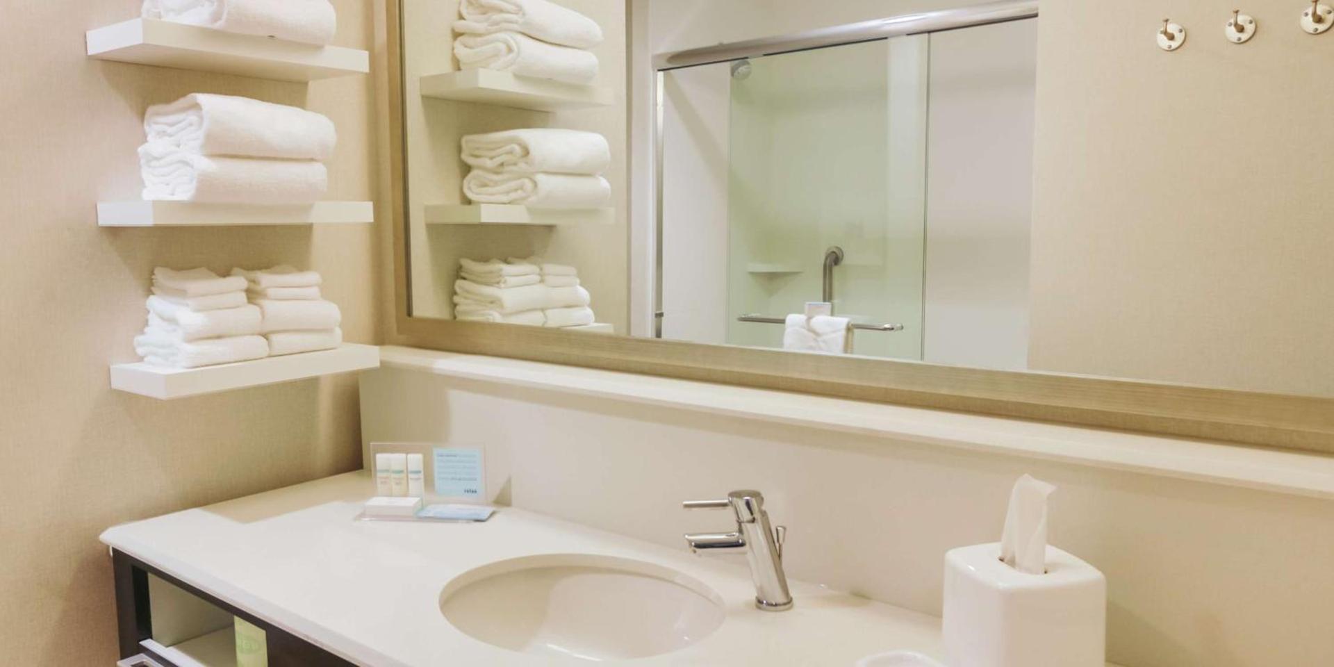 Hampton Inn & Suites Charlotte/Ballantyne, Nc photo 44