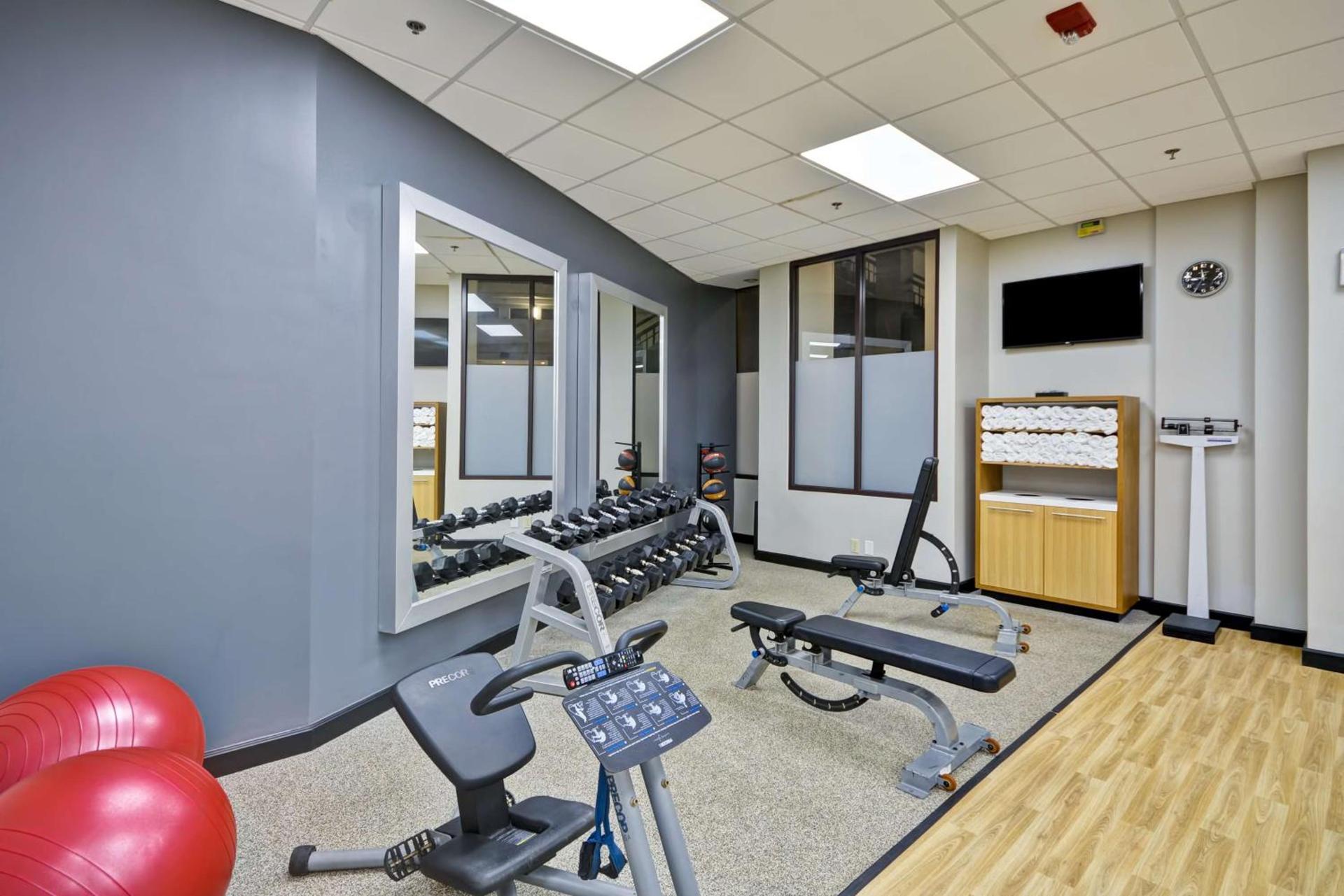 Embassy Suites Charlotte photo 16