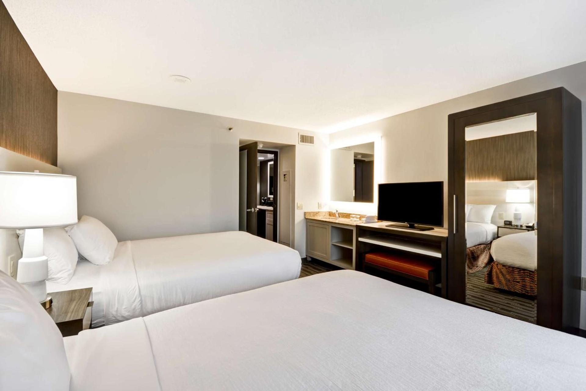Embassy Suites Charlotte photo 24