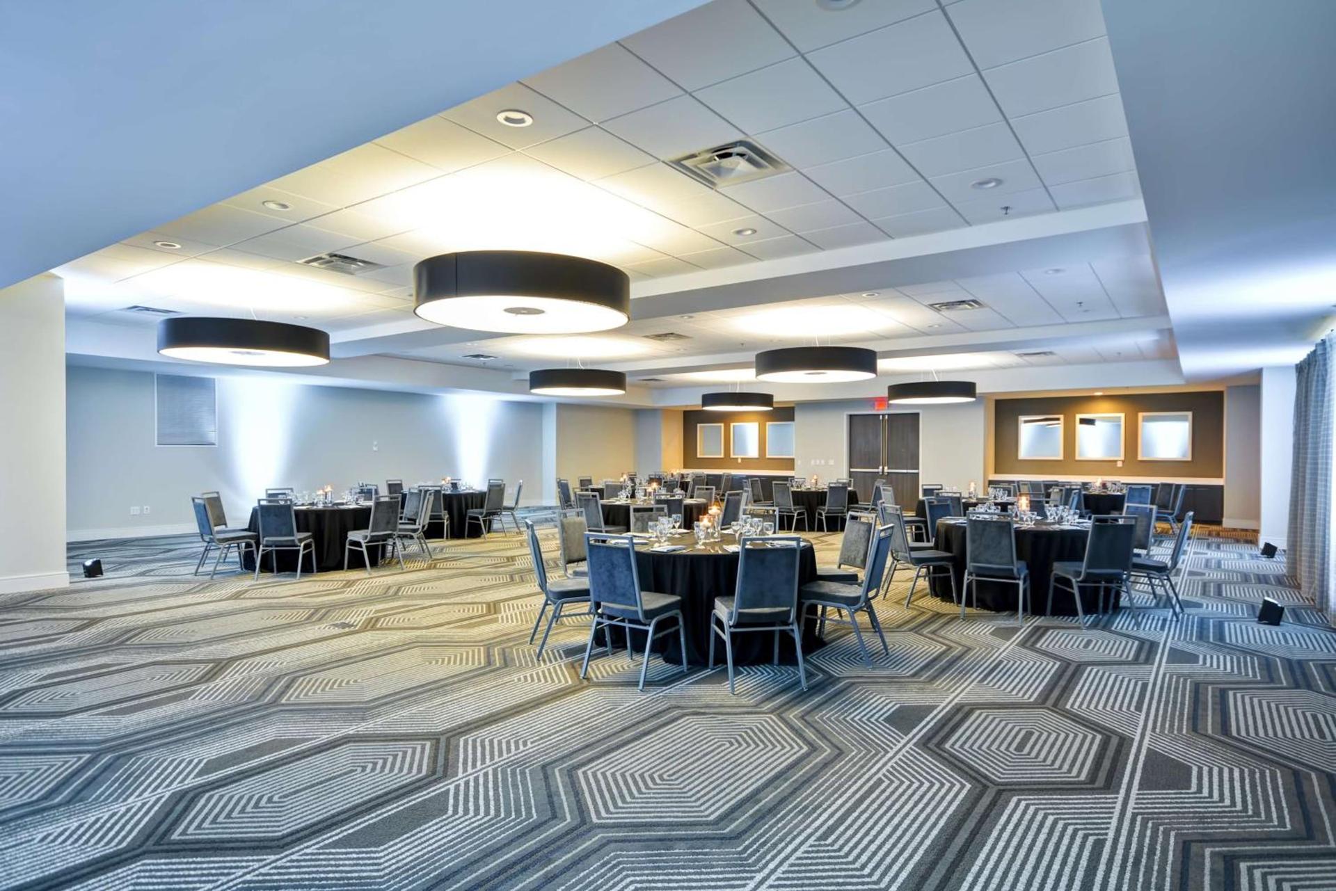 Embassy Suites Charlotte photo 44