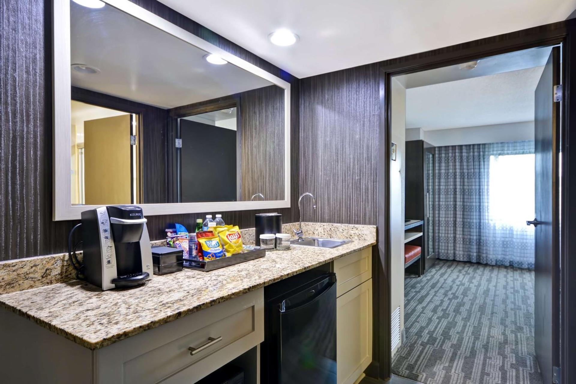 Embassy Suites Charlotte photo 52