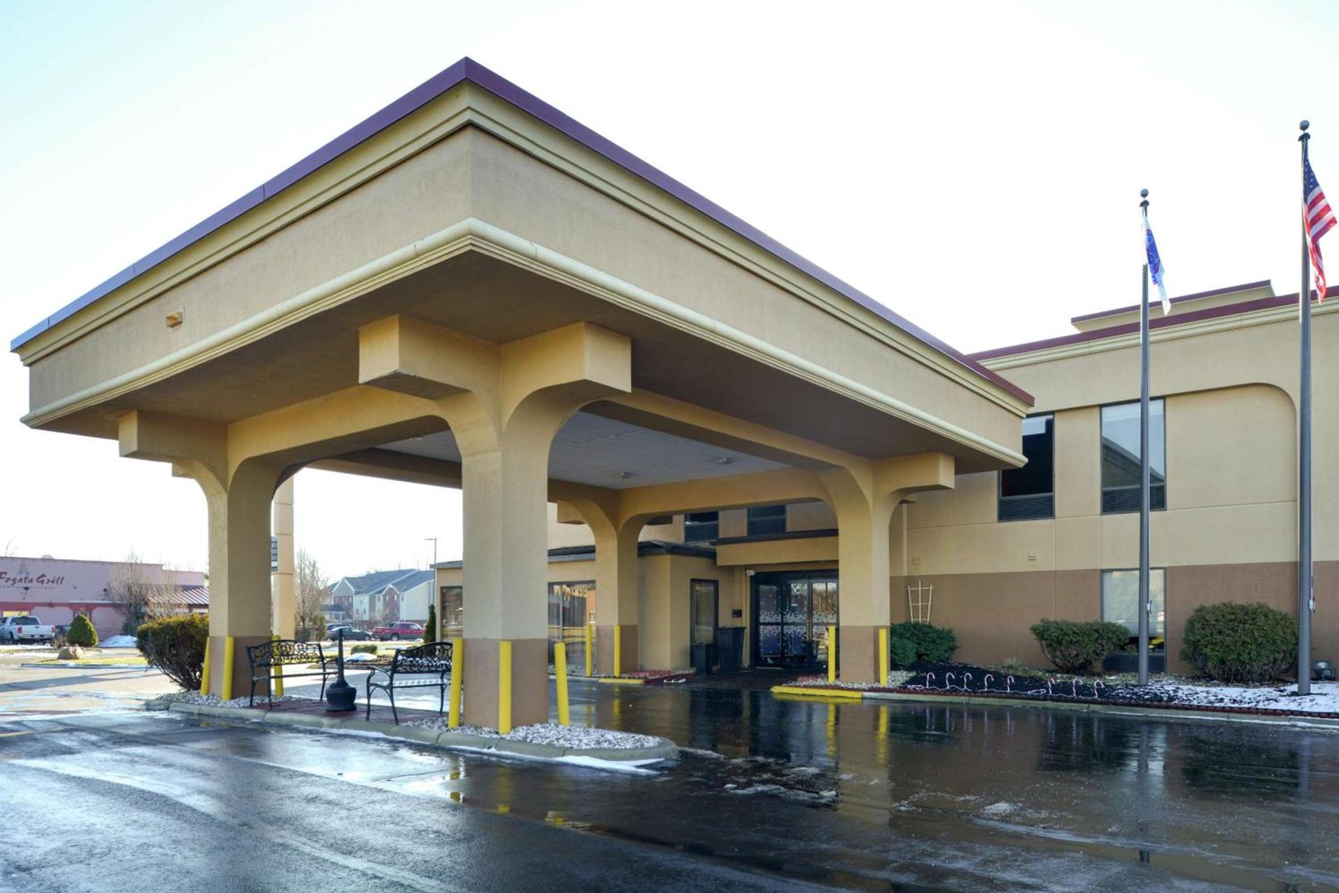Spark by Hilton Columbus East Pickerington photo 2