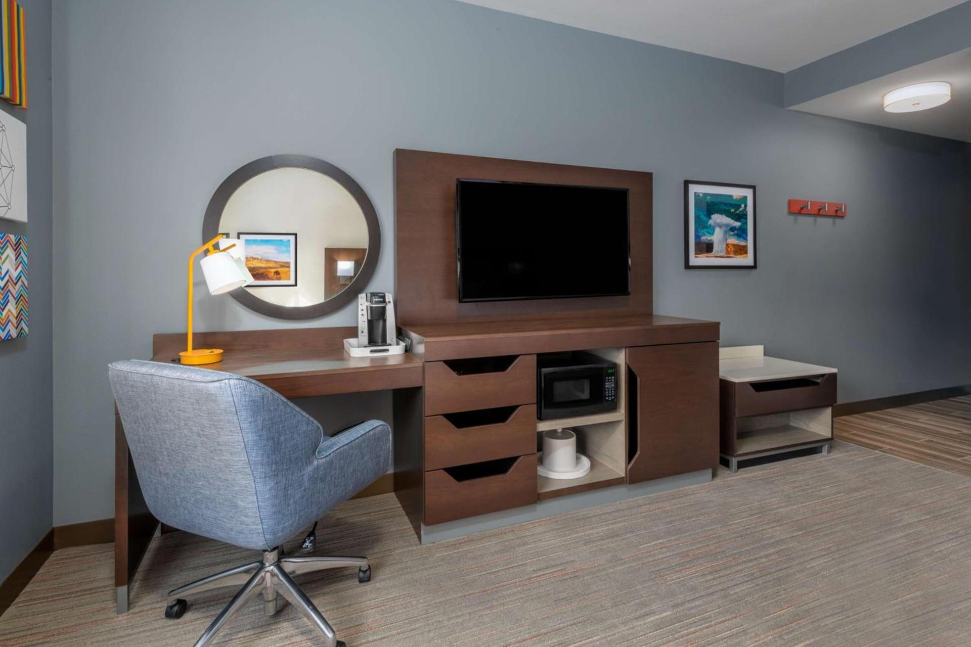 Hampton Inn & Suites Cody, Wy photo 34