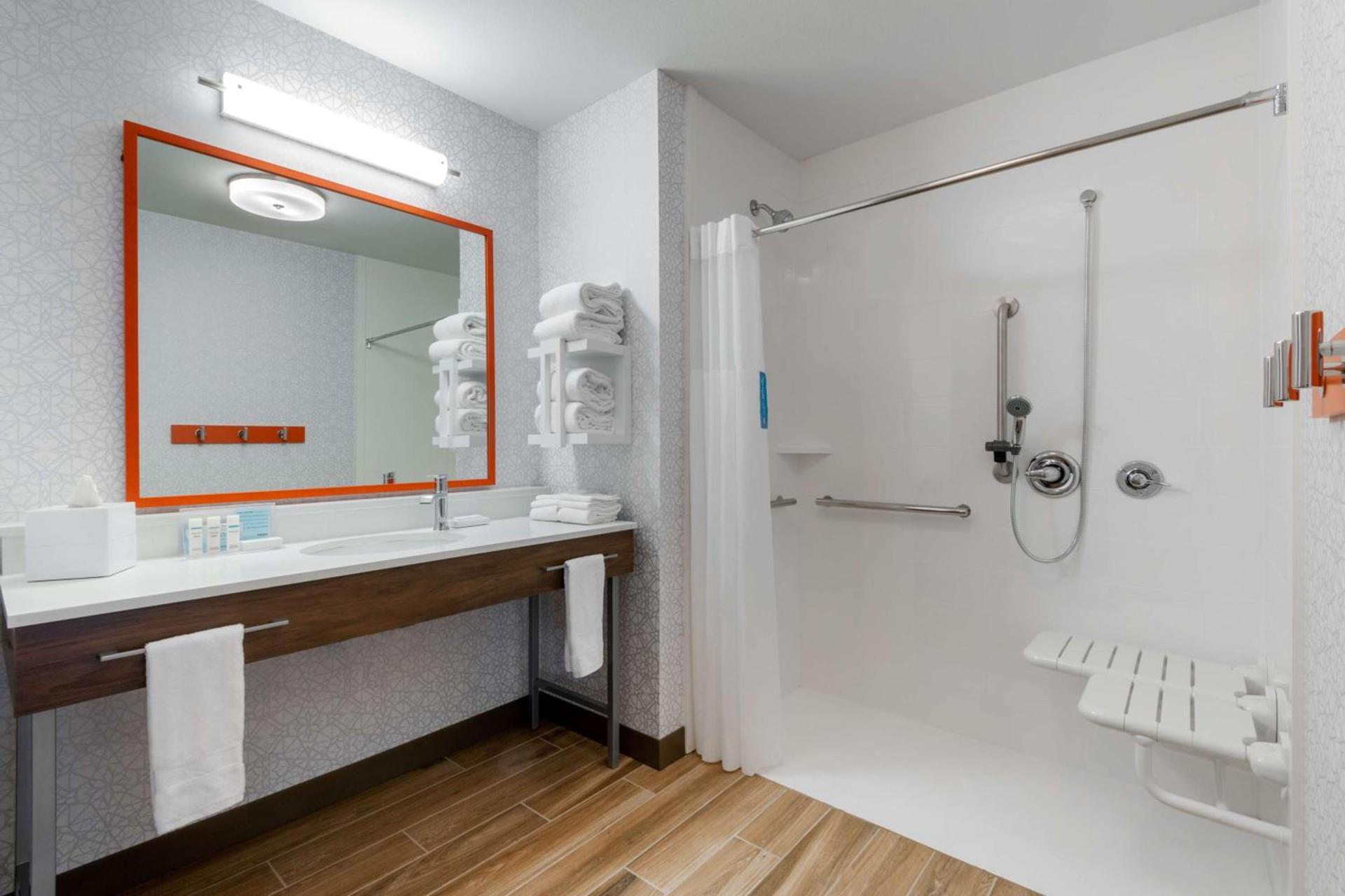 Hampton Inn & Suites Cody, Wy photo 49