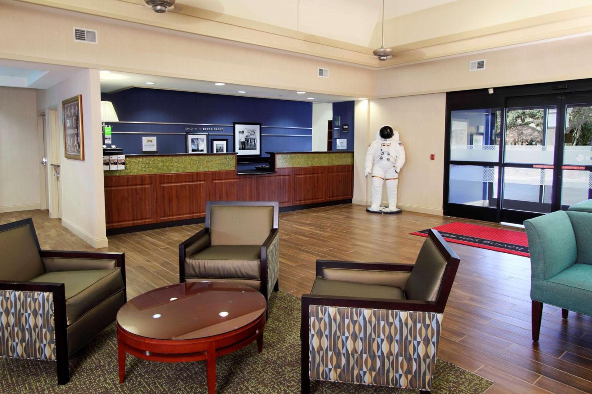 Hampton Inn Cocoa Beach photo 9