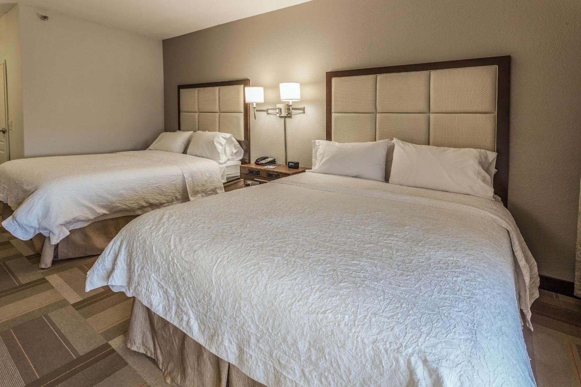 Hampton Inn Colorado Springs-Airport photo 16
