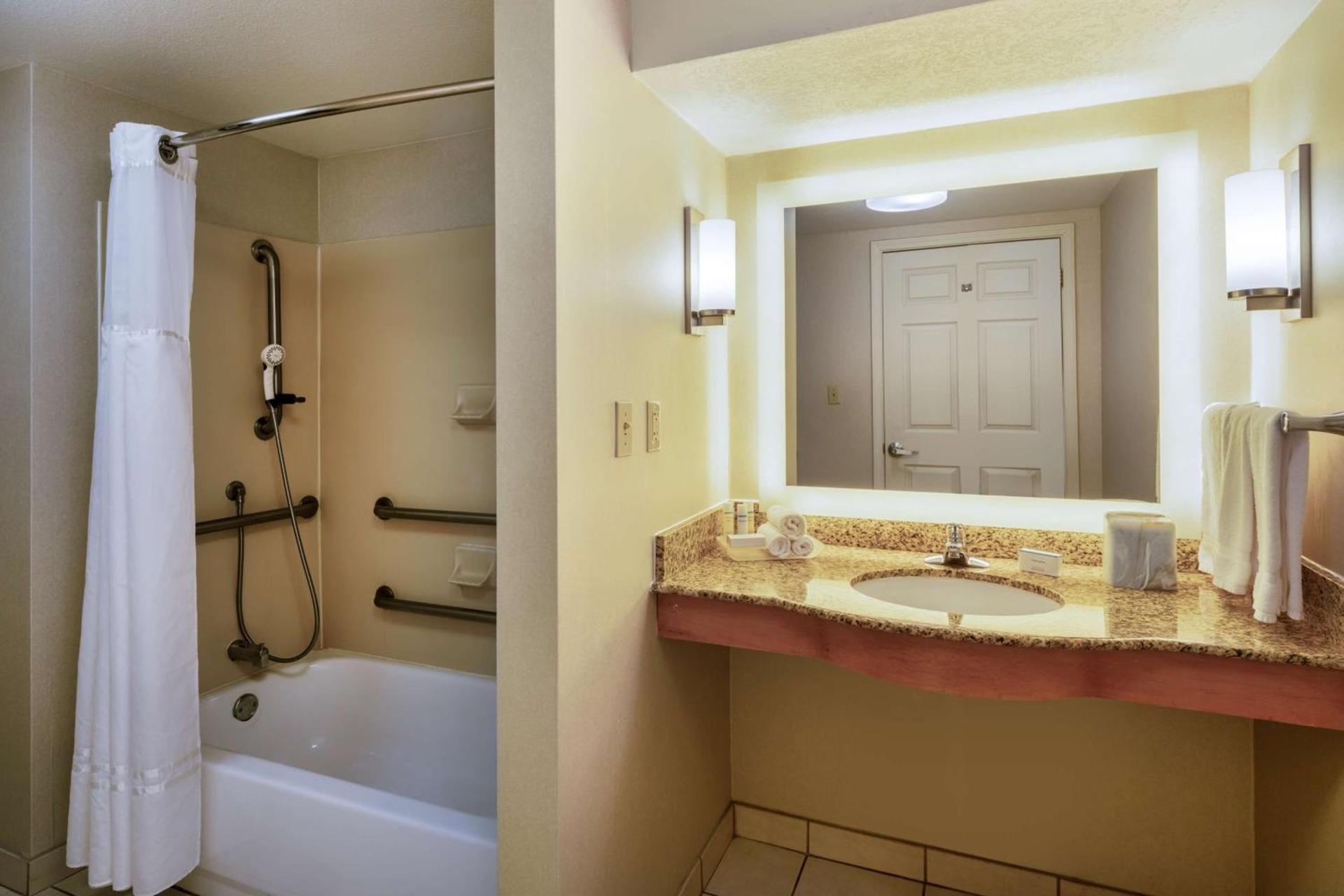 Homewood Suites by Hilton Colorado Springs North USAFA photo 12