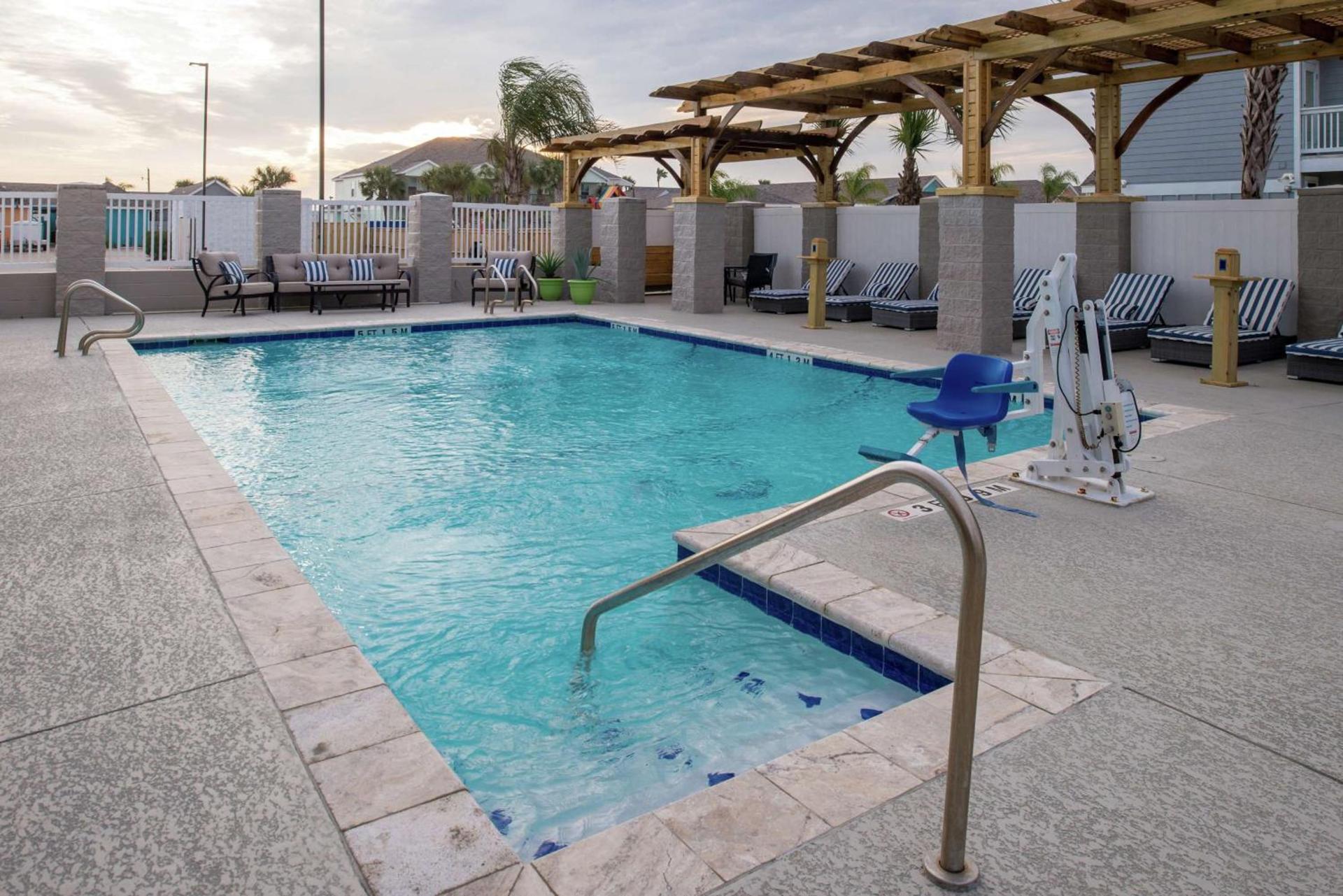Hampton Inn and Suites Port Aransas photo 11