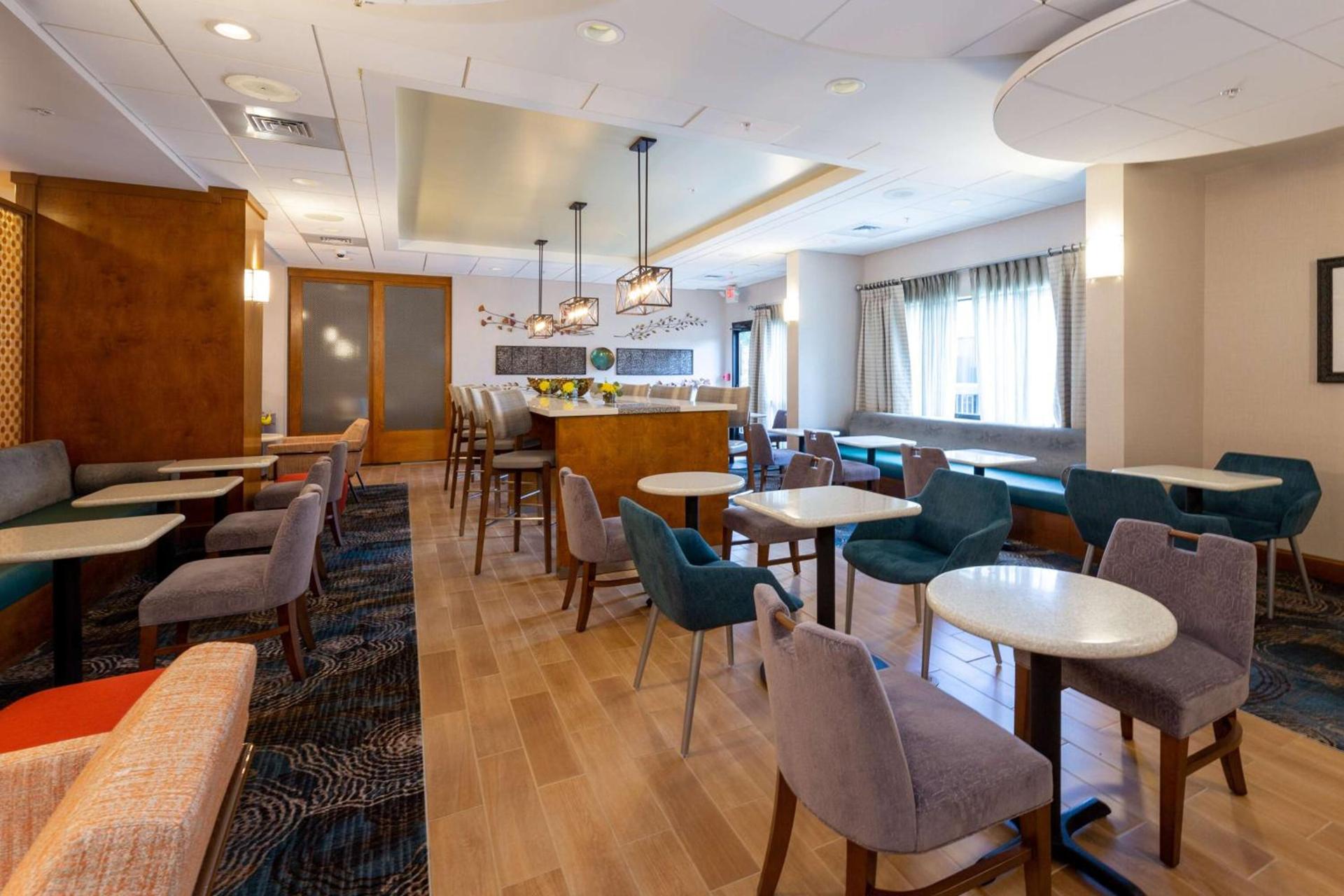 Hampton Inn Christiansburg/Blacksburg photo 12